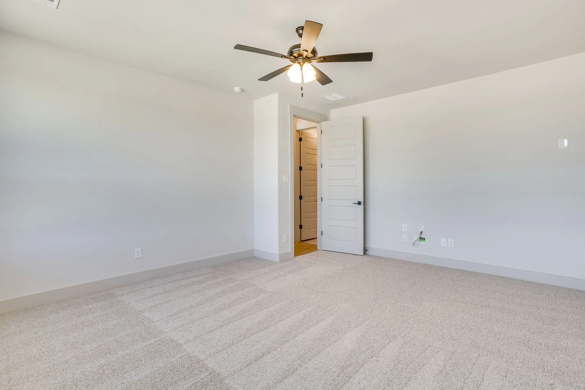 Single Family Residence For Sale in Ellis County , 3051 Paradise Mountain Way, Waxahachie, Texas 75167, 4 Bedrooms, 3 Bathrooms, 3 Garage spaces, 2,996 Sqft, built in 2026, Price $737,126, mls#21330254, Real Estate Agent in Waxahachie, Homes For Sale in Ellis county, Homes For Sale in Waxahachie, Realtor in Waxahachie Texas, Real Estate Brokerage Independent Realty Texas, Luminita Cordes Realtor