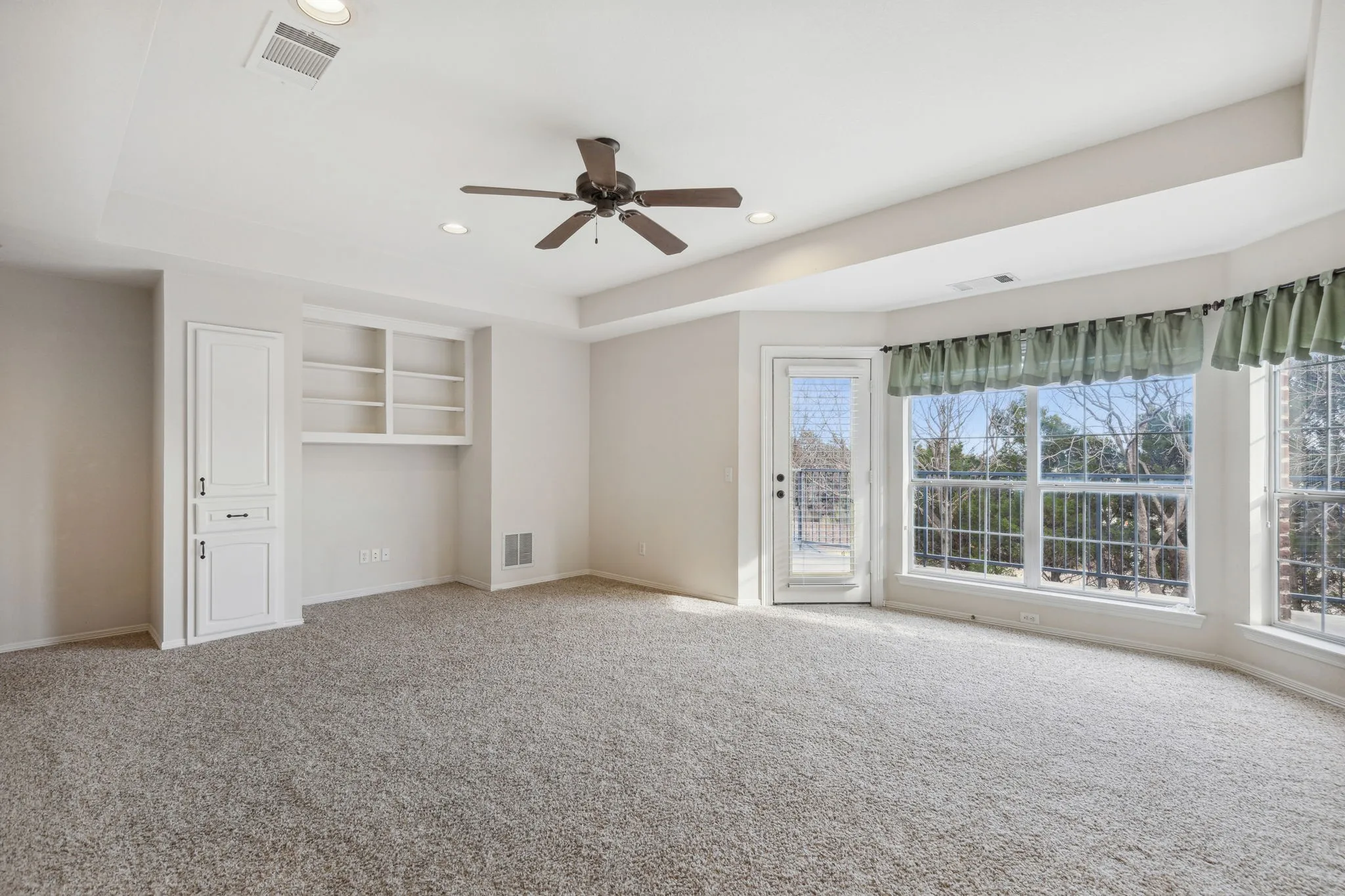 Single Family Residence For Rent in Denton County , 5004 Seville Lane, Flower Mound, Texas 75028, 4 Bedroom, 4 Bathroom, 3 Garage spaces, 4,165 Sqft, built in 2021, mls#21331298, Real Estate Agent in Flower Mound, Homes For Rent in Denton county, Homes For Rent in Flower Mound, Realtor in Flower Mound Texas, Real Estate Brokerage Independent Realty Texas, Luminita Cordes Realtor