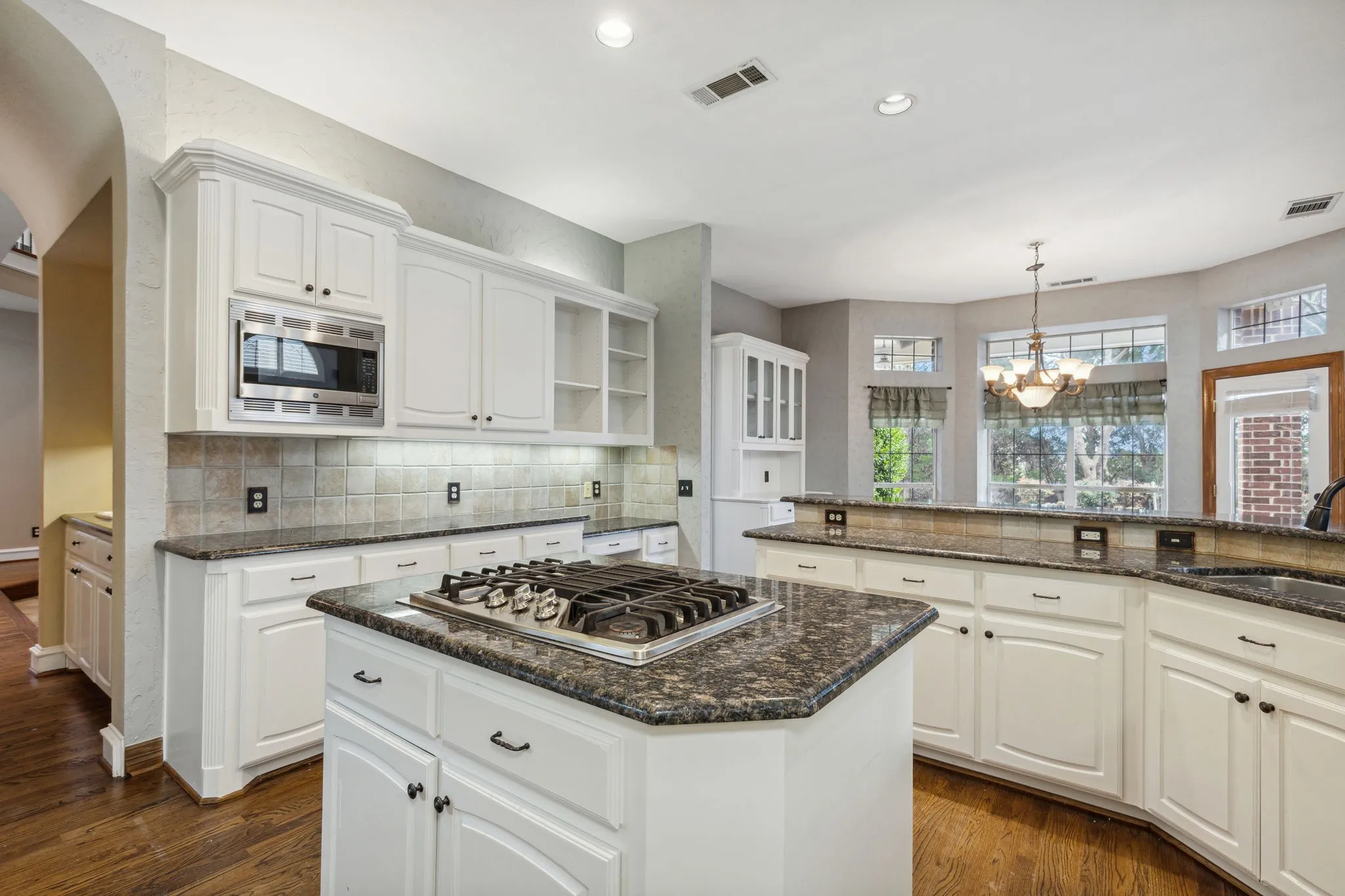 Single Family Residence For Rent in Denton County , 5004 Seville Lane, Flower Mound, Texas 75028, 4 Bedroom, 4 Bathroom, 3 Garage spaces, 4,165 Sqft, built in 2021, mls#21331298, Real Estate Agent in Flower Mound, Homes For Rent in Denton county, Homes For Rent in Flower Mound, Realtor in Flower Mound Texas, Real Estate Brokerage Independent Realty Texas, Luminita Cordes Realtor