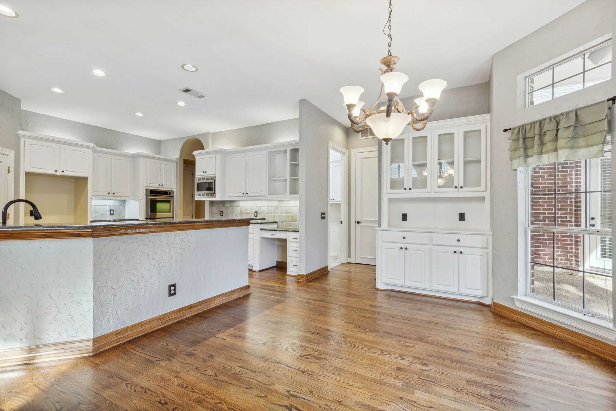 Single Family Residence For Rent in Denton County , 5004 Seville Lane, Flower Mound, Texas 75028, 4 Bedroom, 4 Bathroom, 3 Garage spaces, 4,165 Sqft, built in 2021, mls#21331298, Real Estate Agent in Flower Mound, Homes For Rent in Denton county, Homes For Rent in Flower Mound, Realtor in Flower Mound Texas, Real Estate Brokerage Independent Realty Texas, Luminita Cordes Realtor
