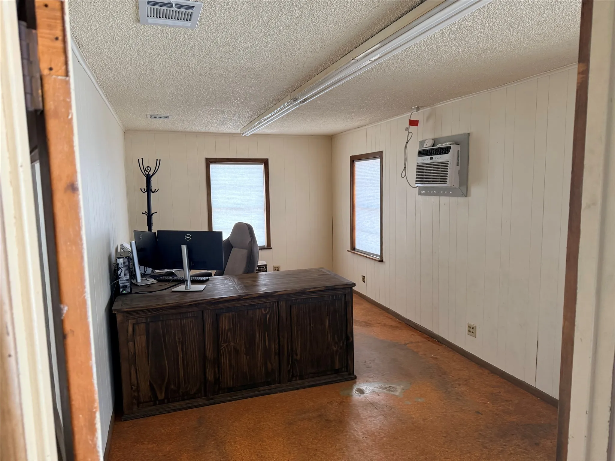 Retail For Sale in Eastland County , 1309 Conrad Hilton Avenue, Cisco, Texas 76437, 0, 0, Garage spaces, 3,596 Sqft, built in 2000, Price $150,000, mls#21324320, Real Estate Agent in Cisco, Homes For Sale in Eastland county, Homes For Sale in Cisco, Realtor in Cisco Texas, Real Estate Brokerage Independent Realty Texas, Luminita Cordes Realtor