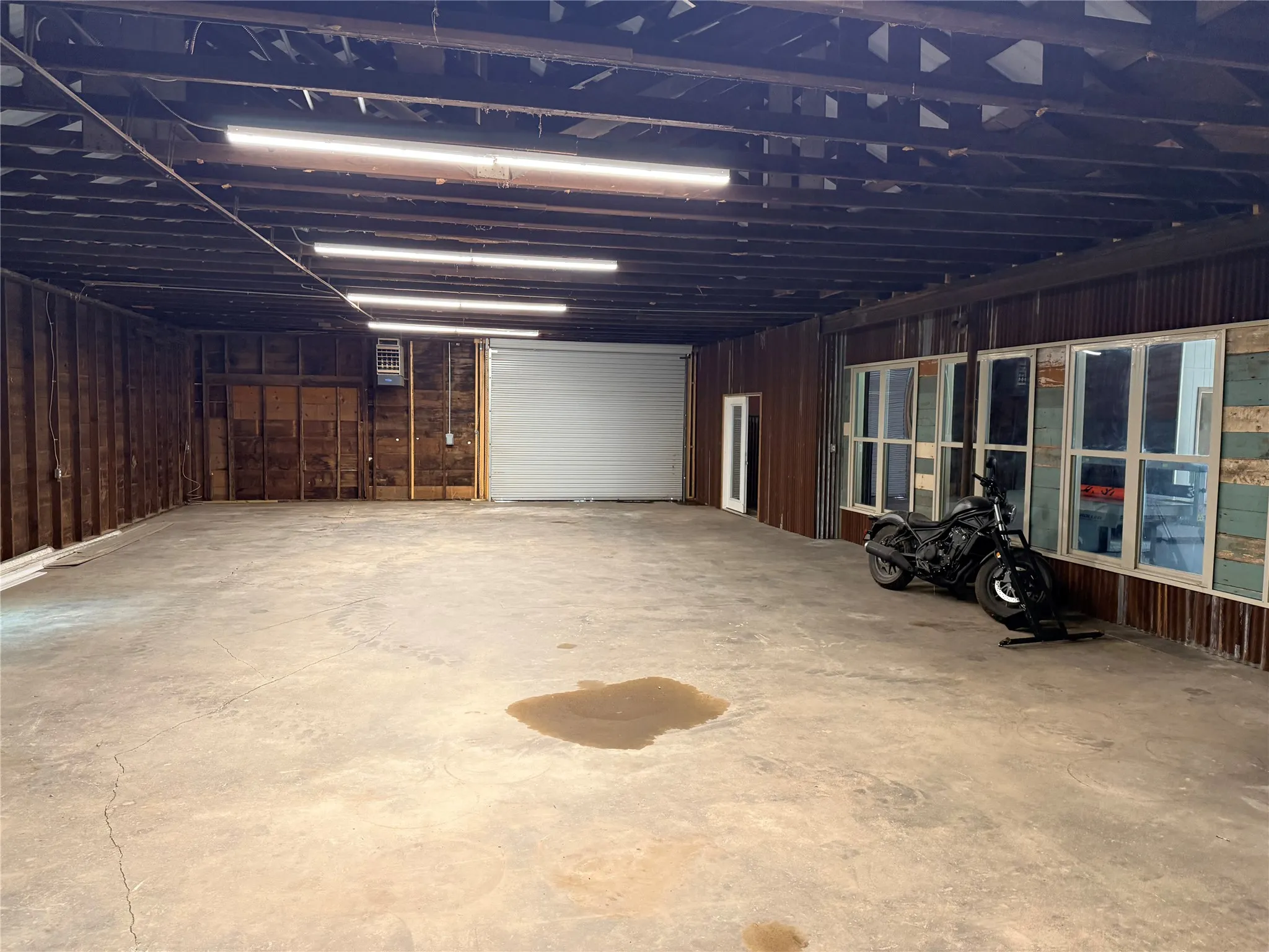 Retail For Sale in Eastland County , 1309 Conrad Hilton Avenue, Cisco, Texas 76437, 0, 0, Garage spaces, 3,596 Sqft, built in 2000, Price $150,000, mls#21324320, Real Estate Agent in Cisco, Homes For Sale in Eastland county, Homes For Sale in Cisco, Realtor in Cisco Texas, Real Estate Brokerage Independent Realty Texas, Luminita Cordes Realtor