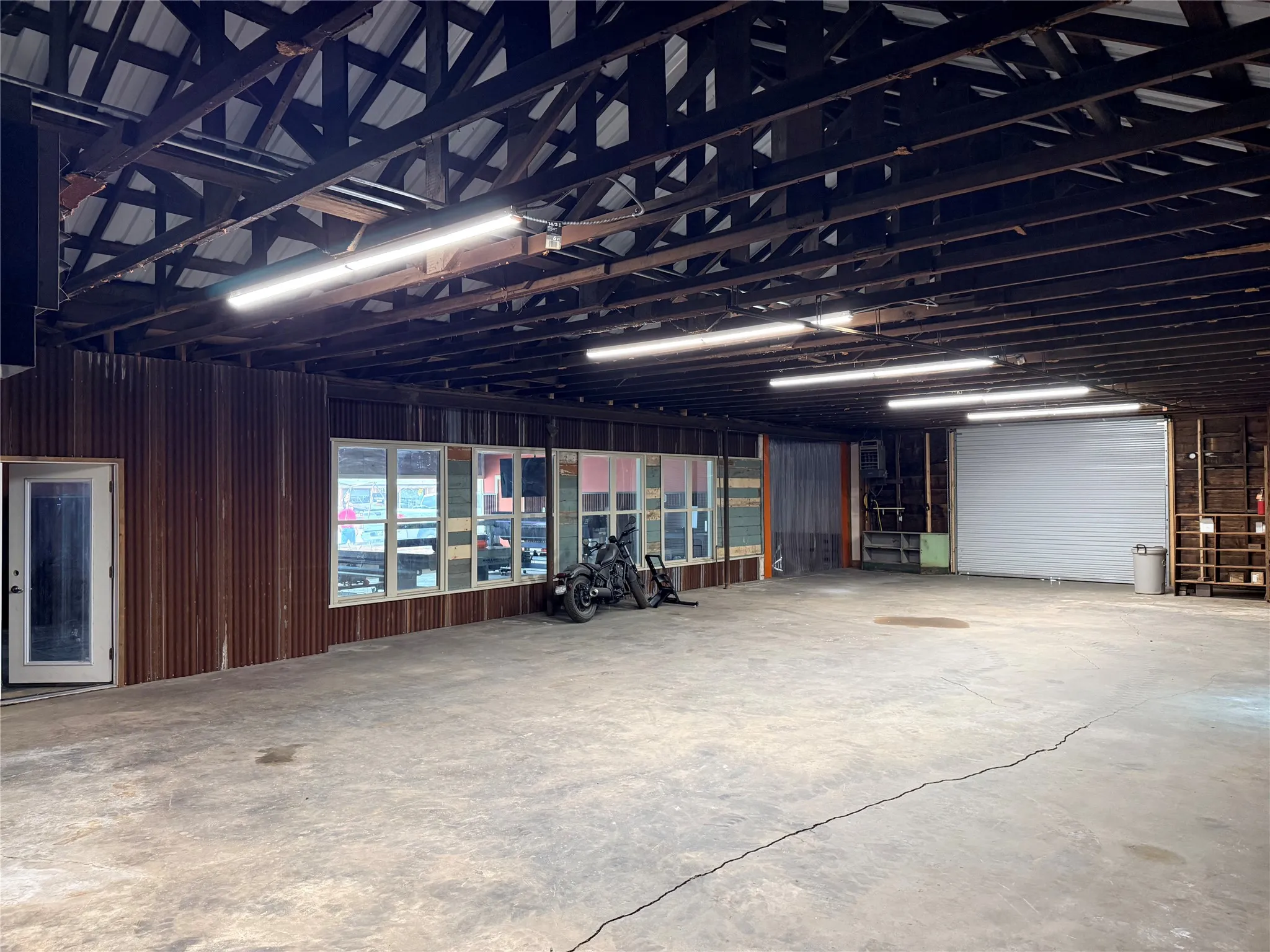 Retail For Sale in Eastland County , 1309 Conrad Hilton Avenue, Cisco, Texas 76437, 0, 0, Garage spaces, 3,596 Sqft, built in 2000, Price $150,000, mls#21324320, Real Estate Agent in Cisco, Homes For Sale in Eastland county, Homes For Sale in Cisco, Realtor in Cisco Texas, Real Estate Brokerage Independent Realty Texas, Luminita Cordes Realtor