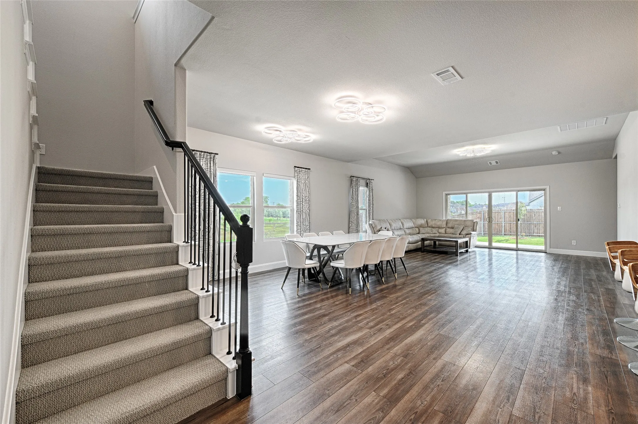 Single Family Residence For Rent in Collin County , 5107 Emerald Hill Drive, Princeton, Texas 75071, 4 Bedroom, 4 Bathroom, 2 Garage spaces, 3,111 Sqft, built in 2023, mls#21330838, Real Estate Agent in Princeton, Homes For Rent in Collin county, Homes For Rent in Princeton, Realtor in Princeton Texas, Real Estate Brokerage Independent Realty Texas, Luminita Cordes Realtor