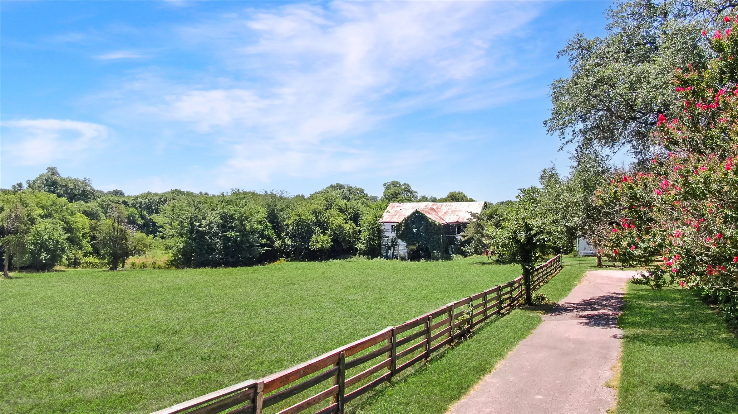 Unimproved Land For Sale in Collin County , TBD Parker Street, Mc Kinney, Texas 75069, 0, 0, Garage spaces, 0 Sqft, built in 0, mls#21326587, Real Estate Agent in Mc Kinney, Homes For Sale in Collin county, Homes For Sale in Mc Kinney, Realtor in Mc Kinney Texas, Real Estate Brokerage Independent Realty Texas, Luminita Cordes Realtor
