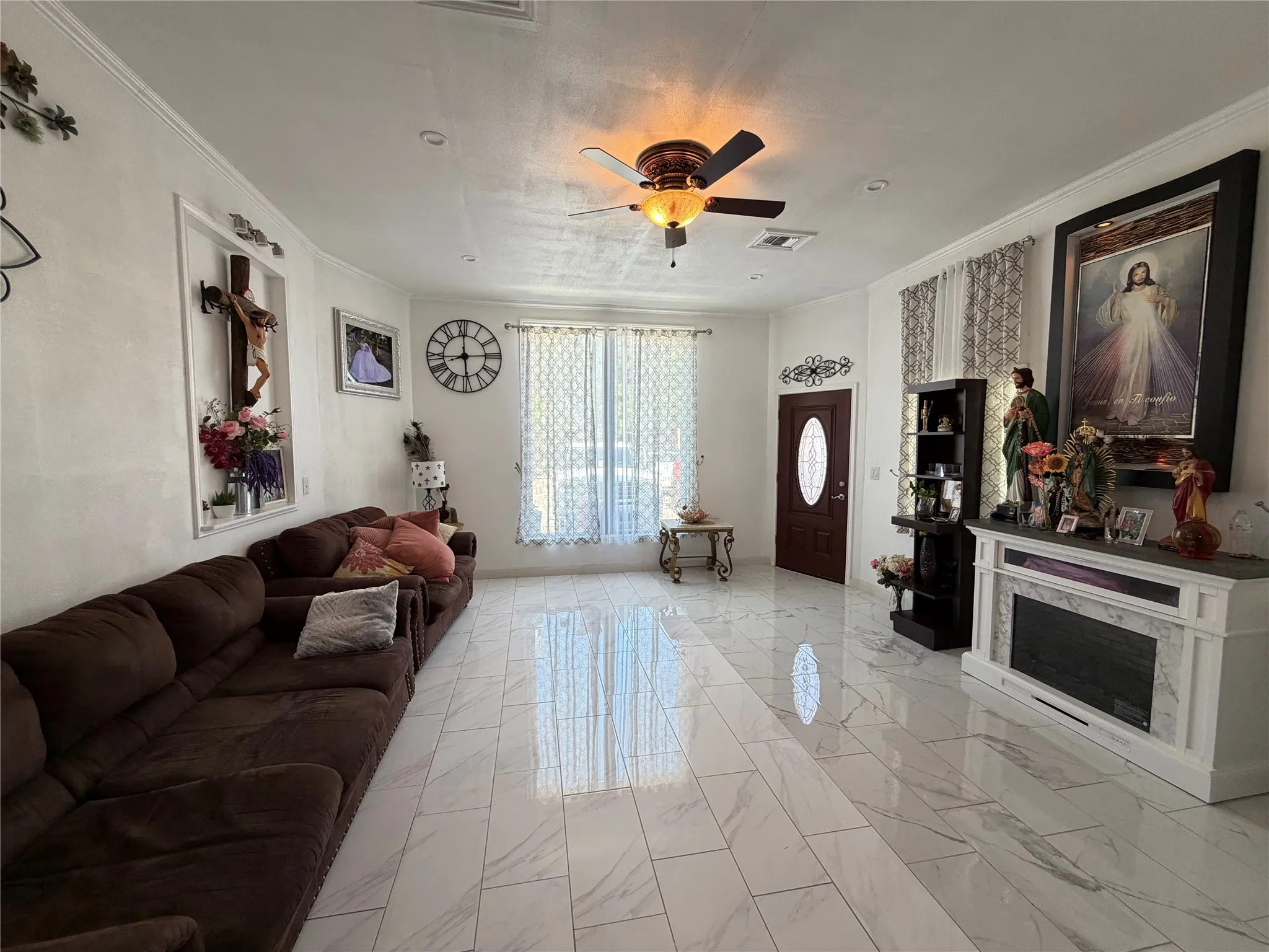 Single Family Residence For Sale in Kaufman County , 19685 County Road 4045a, Kemp, Texas 75143, 4 Bedroom, 2 Bathroom, Garage spaces, 3,202 Sqft, built in 1990, mls#21330271, Real Estate Agent in Kemp, Homes For Sale in Kaufman county, Homes For Sale in Kemp, Realtor in Kemp Texas, Real Estate Brokerage Independent Realty Texas, Luminita Cordes Realtor