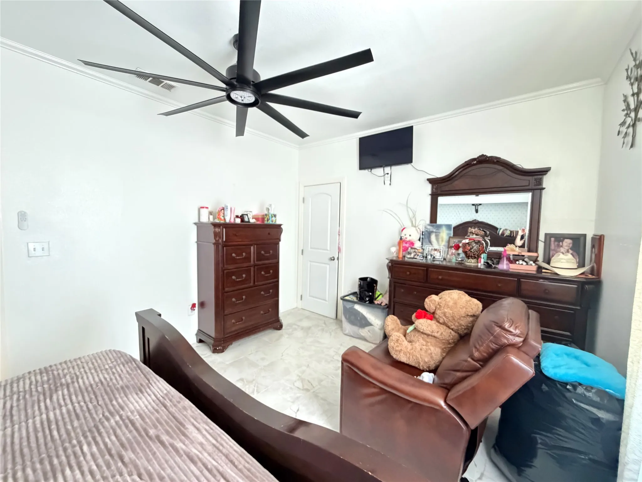 Single Family Residence For Sale in Kaufman County , 19685 County Road 4045a, Kemp, Texas 75143, 4 Bedroom, 2 Bathroom, Garage spaces, 3,202 Sqft, built in 1990, mls#21330271, Real Estate Agent in Kemp, Homes For Sale in Kaufman county, Homes For Sale in Kemp, Realtor in Kemp Texas, Real Estate Brokerage Independent Realty Texas, Luminita Cordes Realtor