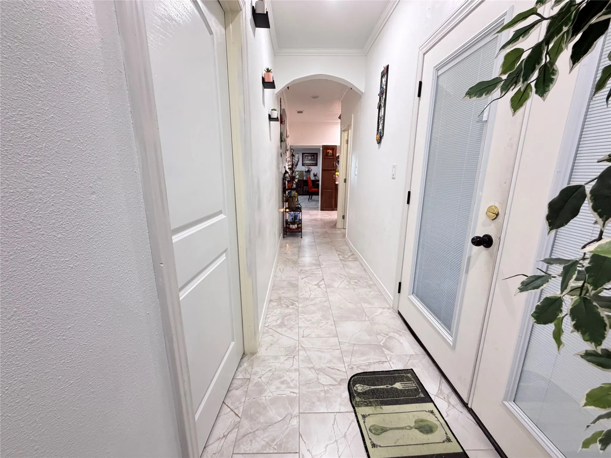 Single Family Residence For Sale in Kaufman County , 19685 County Road 4045a, Kemp, Texas 75143, 4 Bedroom, 2 Bathroom, Garage spaces, 3,202 Sqft, built in 1990, mls#21330271, Real Estate Agent in Kemp, Homes For Sale in Kaufman county, Homes For Sale in Kemp, Realtor in Kemp Texas, Real Estate Brokerage Independent Realty Texas, Luminita Cordes Realtor