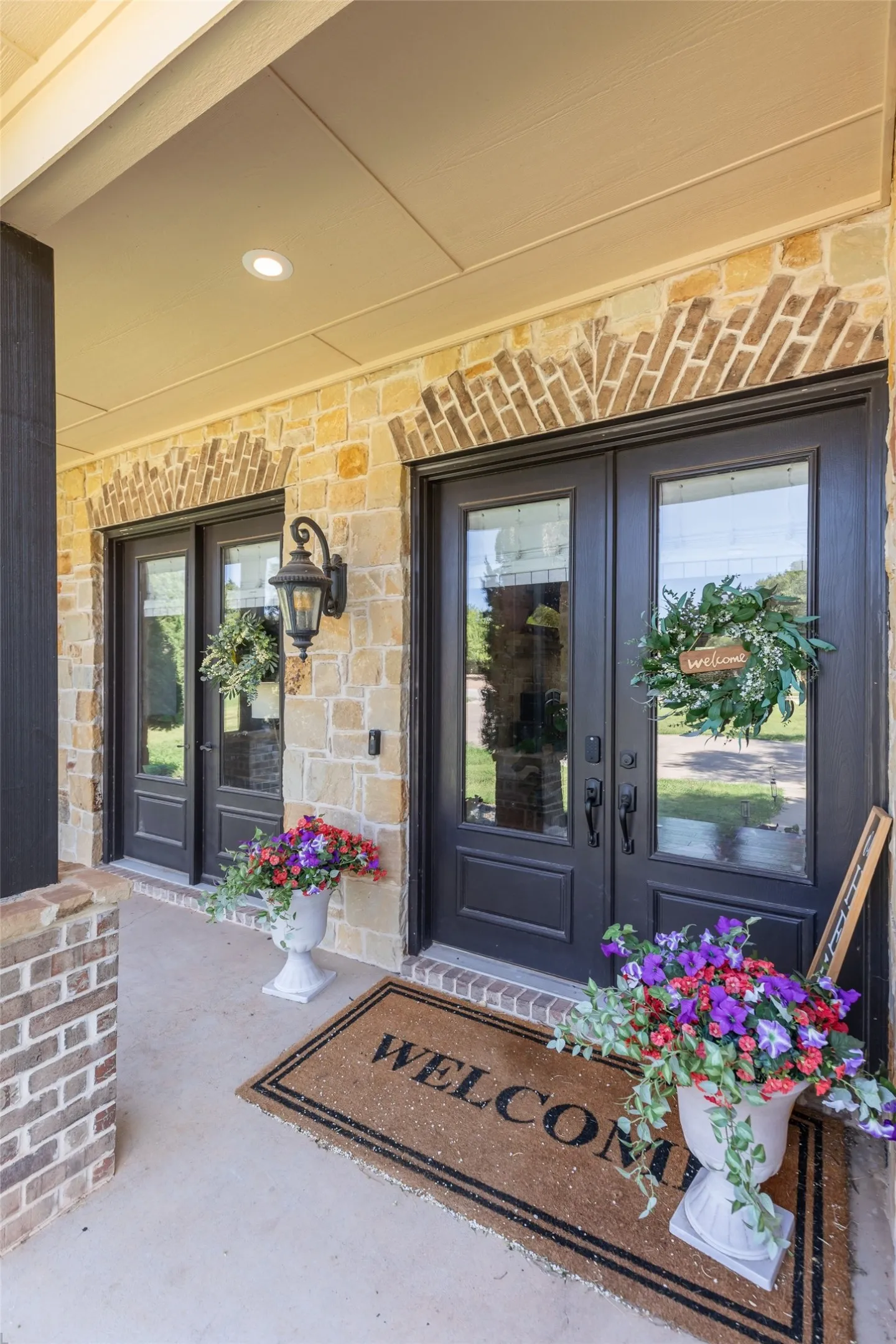 Single Family Residence For Sale in Taylor County , 4318 La Hacienda Drive, Abilene, Texas 79602, 3 Bedrooms, 3 Bathrooms, 3 Garage spaces, 2,820 Sqft, built in 2007, Price $760,000, mls#21329174, Real Estate Agent in Abilene, Homes For Sale in Taylor county, Homes For Sale in Abilene, Realtor in Abilene Texas, Real Estate Brokerage Independent Realty Texas, Luminita Cordes Realtor
