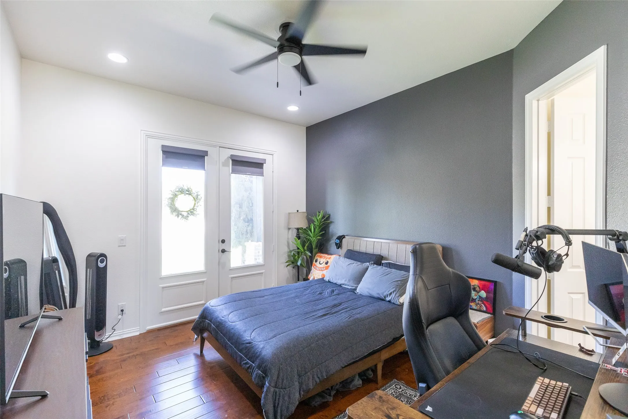 Single Family Residence For Sale in Taylor County , 4318 La Hacienda Drive, Abilene, Texas 79602, 3 Bedrooms, 3 Bathrooms, 3 Garage spaces, 2,820 Sqft, built in 2007, Price $760,000, mls#21329174, Real Estate Agent in Abilene, Homes For Sale in Taylor county, Homes For Sale in Abilene, Realtor in Abilene Texas, Real Estate Brokerage Independent Realty Texas, Luminita Cordes Realtor