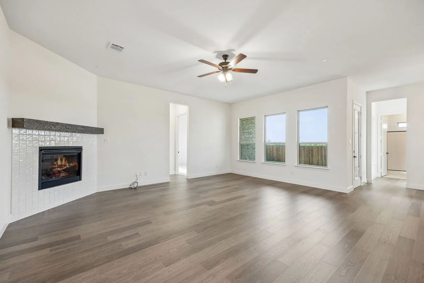 Single Family Residence For Sale in Ellis County , 2417 Rams Horn Drive, Waxahachie, Texas 75167, 4 Bedroom, 3 Bathroom, 2 Garage spaces, 2,183 Sqft, built in 2026, mls#21331293, Real Estate Agent in Waxahachie, Homes For Sale in Ellis county, Homes For Sale in Waxahachie, Realtor in Waxahachie Texas, Real Estate Brokerage Independent Realty Texas, Luminita Cordes Realtor