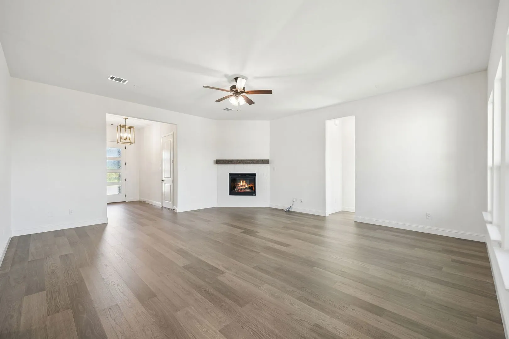 Single Family Residence For Sale in Ellis County , 2417 Rams Horn Drive, Waxahachie, Texas 75167, 4 Bedroom, 3 Bathroom, 2 Garage spaces, 2,183 Sqft, built in 2026, mls#21331293, Real Estate Agent in Waxahachie, Homes For Sale in Ellis county, Homes For Sale in Waxahachie, Realtor in Waxahachie Texas, Real Estate Brokerage Independent Realty Texas, Luminita Cordes Realtor