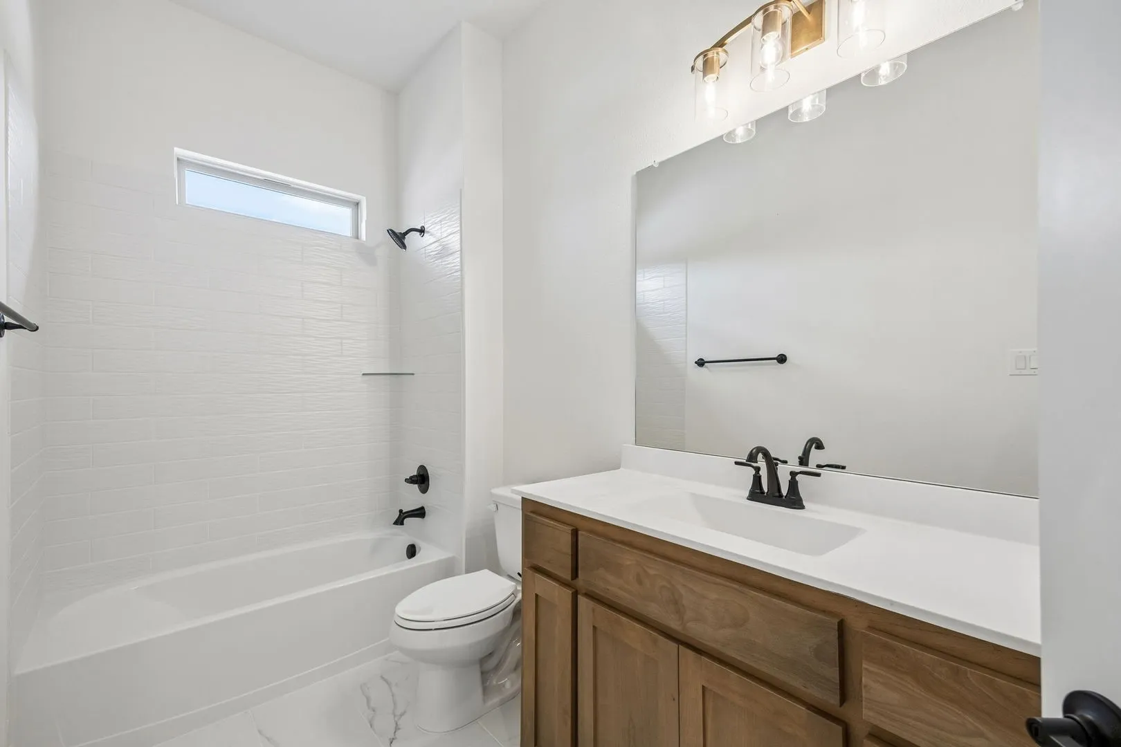 Single Family Residence For Sale in Ellis County , 2417 Rams Horn Drive, Waxahachie, Texas 75167, 4 Bedroom, 3 Bathroom, 2 Garage spaces, 2,183 Sqft, built in 2026, mls#21331293, Real Estate Agent in Waxahachie, Homes For Sale in Ellis county, Homes For Sale in Waxahachie, Realtor in Waxahachie Texas, Real Estate Brokerage Independent Realty Texas, Luminita Cordes Realtor