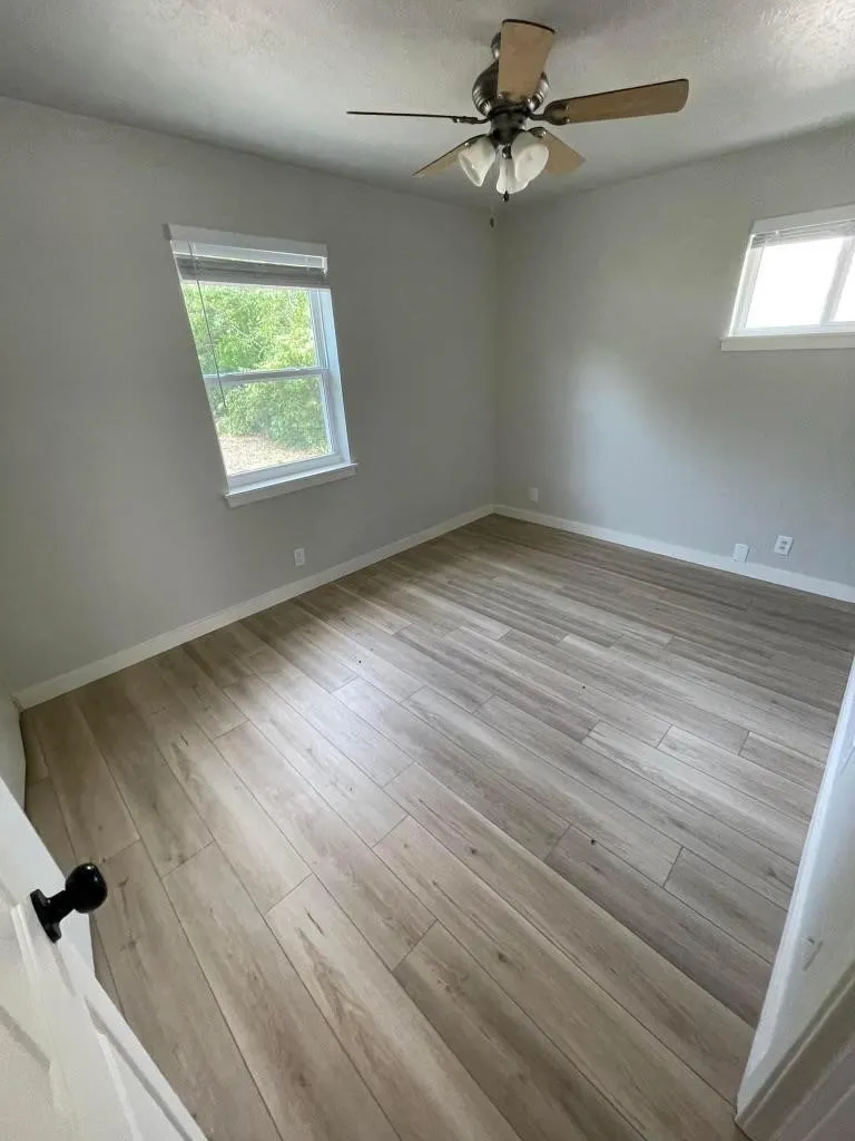 Single Family Residence For Rent in Collin County , 1605 Hawthorne Lane, Plano, Texas 75074, 4 Bedroom, 2 Bathroom, Garage spaces, 1,248 Sqft, built in 1962, mls#21331336, Real Estate Agent in Plano, Homes For Rent in Collin county, Homes For Rent in Plano, Realtor in Plano Texas, Real Estate Brokerage Independent Realty Texas, Luminita Cordes Realtor