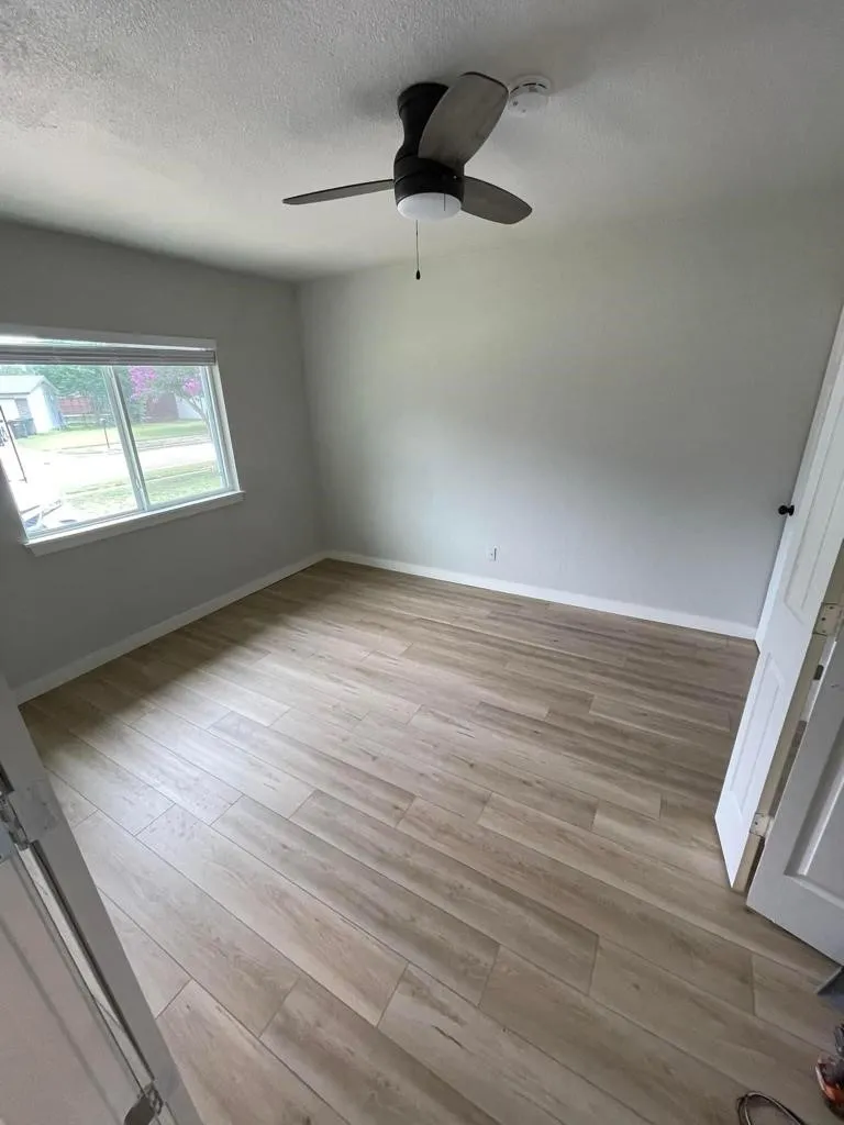 Single Family Residence For Rent in Collin County , 1605 Hawthorne Lane, Plano, Texas 75074, 4 Bedroom, 2 Bathroom, Garage spaces, 1,248 Sqft, built in 1962, mls#21331336, Real Estate Agent in Plano, Homes For Rent in Collin county, Homes For Rent in Plano, Realtor in Plano Texas, Real Estate Brokerage Independent Realty Texas, Luminita Cordes Realtor
