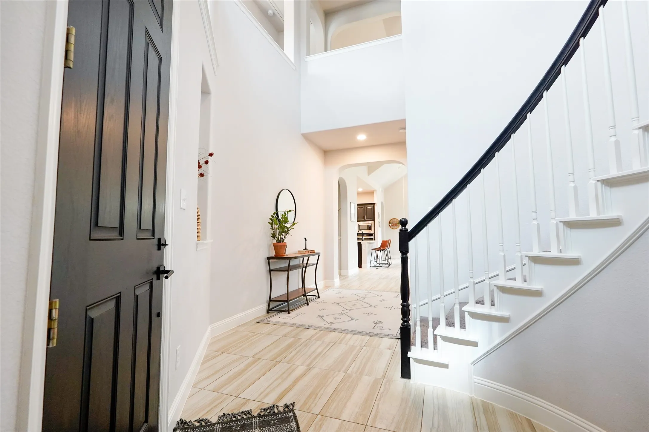 Single Family Residence For Sale in Denton County , 9320 Meadowpark Drive, Denton, Texas 76226, 4 Bedroom, 4 Bathroom, 3 Garage spaces, 2,686 Sqft, built in 2019, mls#21331281, Real Estate Agent in Denton, Homes For Sale in Denton county, Homes For Sale in Denton, Realtor in Denton Texas, Real Estate Brokerage Independent Realty Texas, Luminita Cordes Realtor