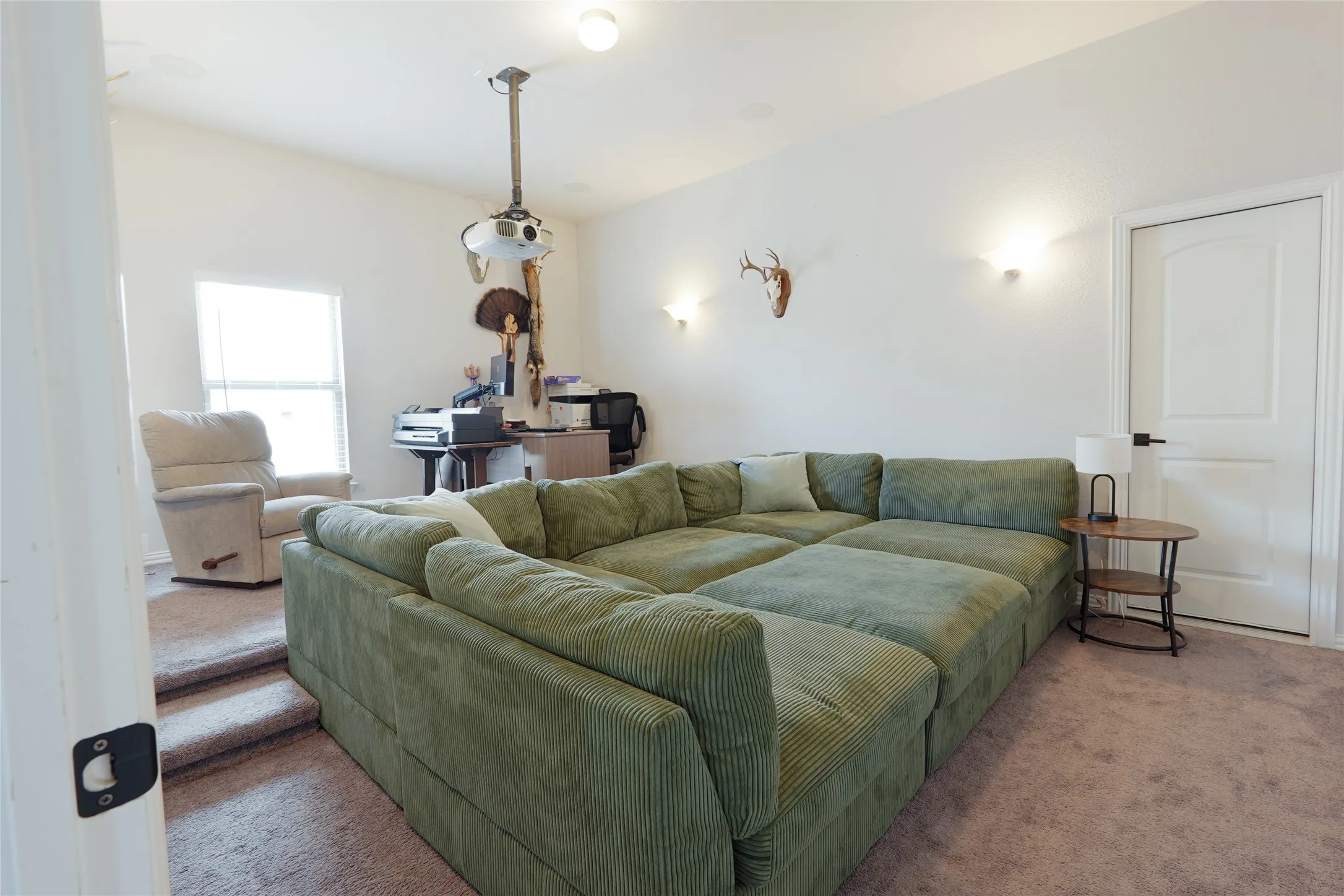 Single Family Residence For Sale in Denton County , 9320 Meadowpark Drive, Denton, Texas 76226, 4 Bedroom, 4 Bathroom, 3 Garage spaces, 2,686 Sqft, built in 2019, mls#21331281, Real Estate Agent in Denton, Homes For Sale in Denton county, Homes For Sale in Denton, Realtor in Denton Texas, Real Estate Brokerage Independent Realty Texas, Luminita Cordes Realtor