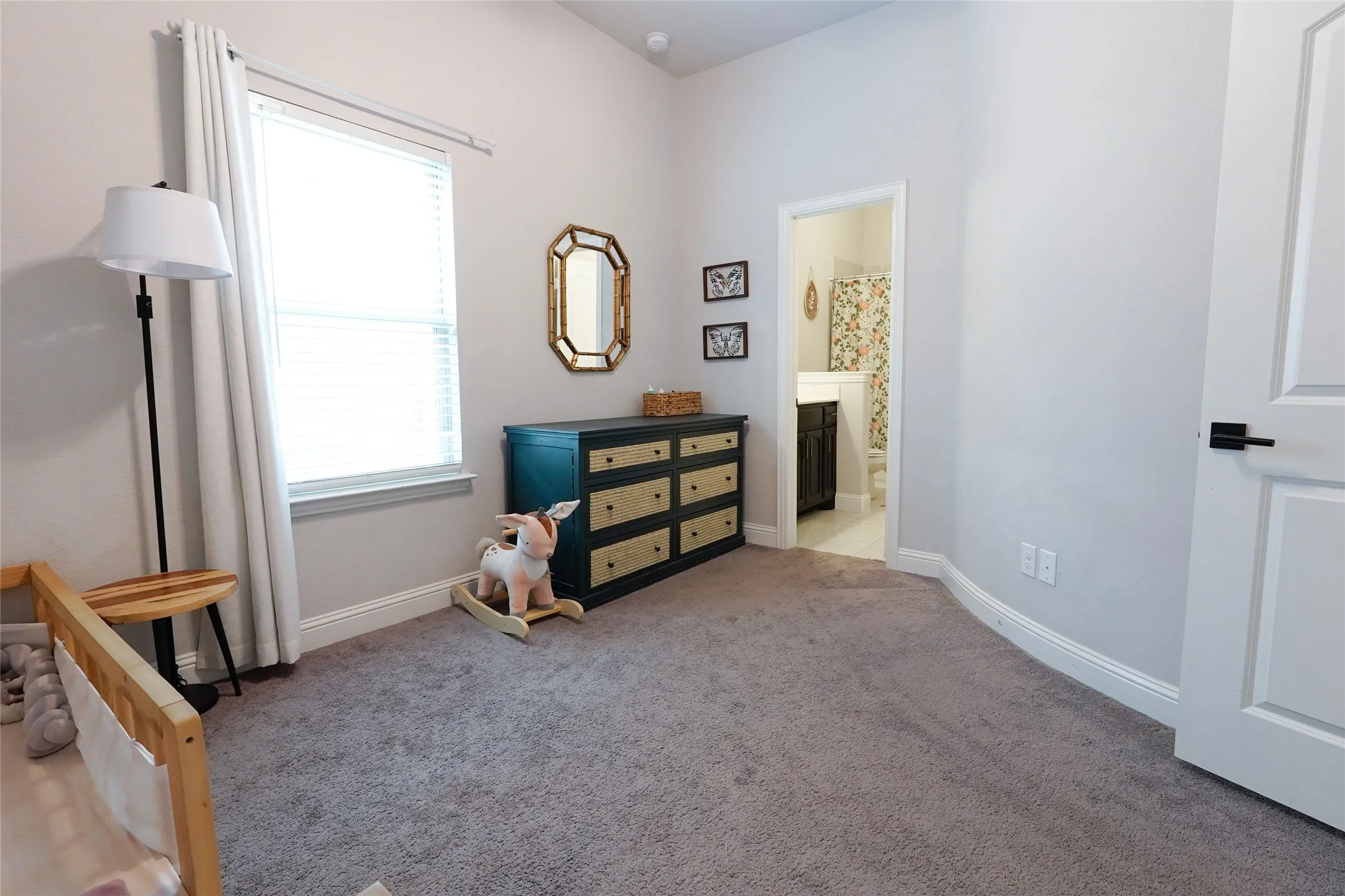 Single Family Residence For Sale in Denton County , 9320 Meadowpark Drive, Denton, Texas 76226, 4 Bedroom, 4 Bathroom, 3 Garage spaces, 2,686 Sqft, built in 2019, mls#21331281, Real Estate Agent in Denton, Homes For Sale in Denton county, Homes For Sale in Denton, Realtor in Denton Texas, Real Estate Brokerage Independent Realty Texas, Luminita Cordes Realtor