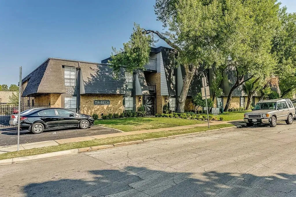 Apartment For Rent in Dallas County , 2805 Reagan Street 104, Dallas, Texas 75219, 1 Bedroom, 1 Bathroom, Garage spaces, 600 Sqft, built in 1971, mls#21331318, Real Estate Agent in Dallas, Homes For Rent in Dallas county, Homes For Rent in Dallas, Realtor in Dallas Texas, Real Estate Brokerage Independent Realty Texas, Luminita Cordes Realtor