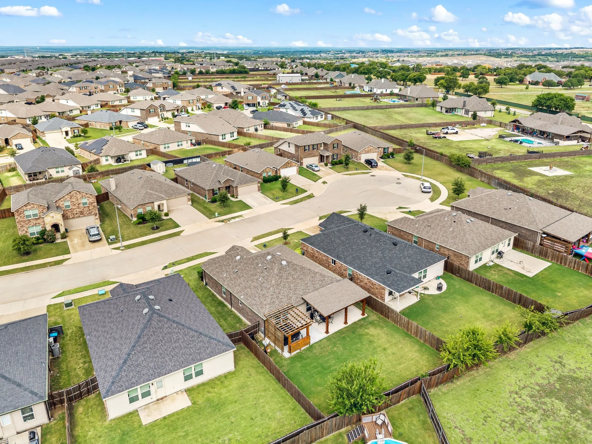 Single Family Residence For Sale in Tarrant County , 9112 Lookout Point, Fort Worth, Texas 76179, 3 Bedroom, 2 Bathroom, 2 Garage spaces, 1,431 Sqft, built in 2020, mls#21329832, Real Estate Agent in Fort Worth, Homes For Sale in Tarrant county, Homes For Sale in Fort Worth, Realtor in Fort Worth Texas, Real Estate Brokerage Independent Realty Texas, Luminita Cordes Realtor