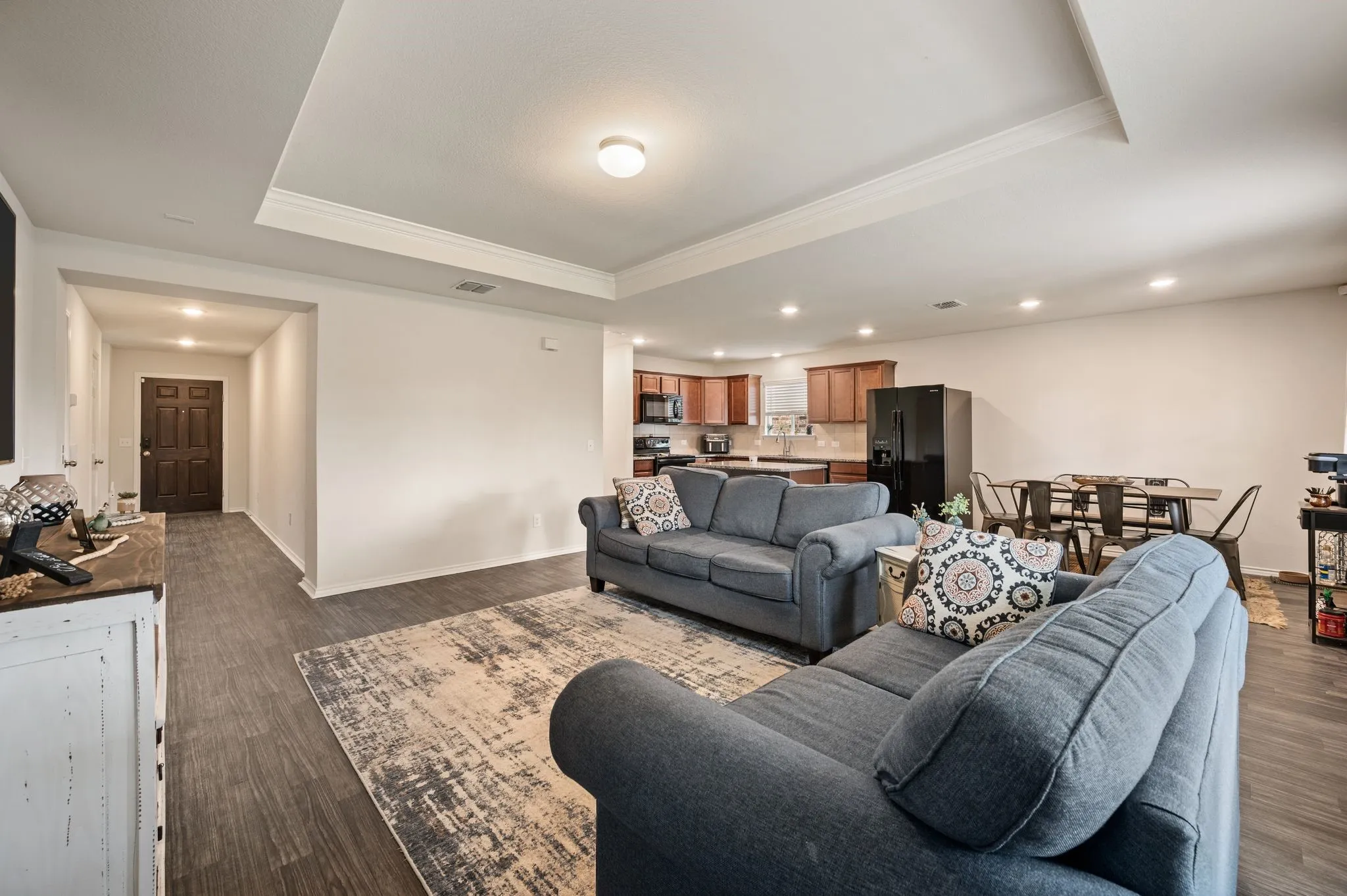 Single Family Residence For Sale in Tarrant County , 9112 Lookout Point, Fort Worth, Texas 76179, 3 Bedroom, 2 Bathroom, 2 Garage spaces, 1,431 Sqft, built in 2020, mls#21329832, Real Estate Agent in Fort Worth, Homes For Sale in Tarrant county, Homes For Sale in Fort Worth, Realtor in Fort Worth Texas, Real Estate Brokerage Independent Realty Texas, Luminita Cordes Realtor