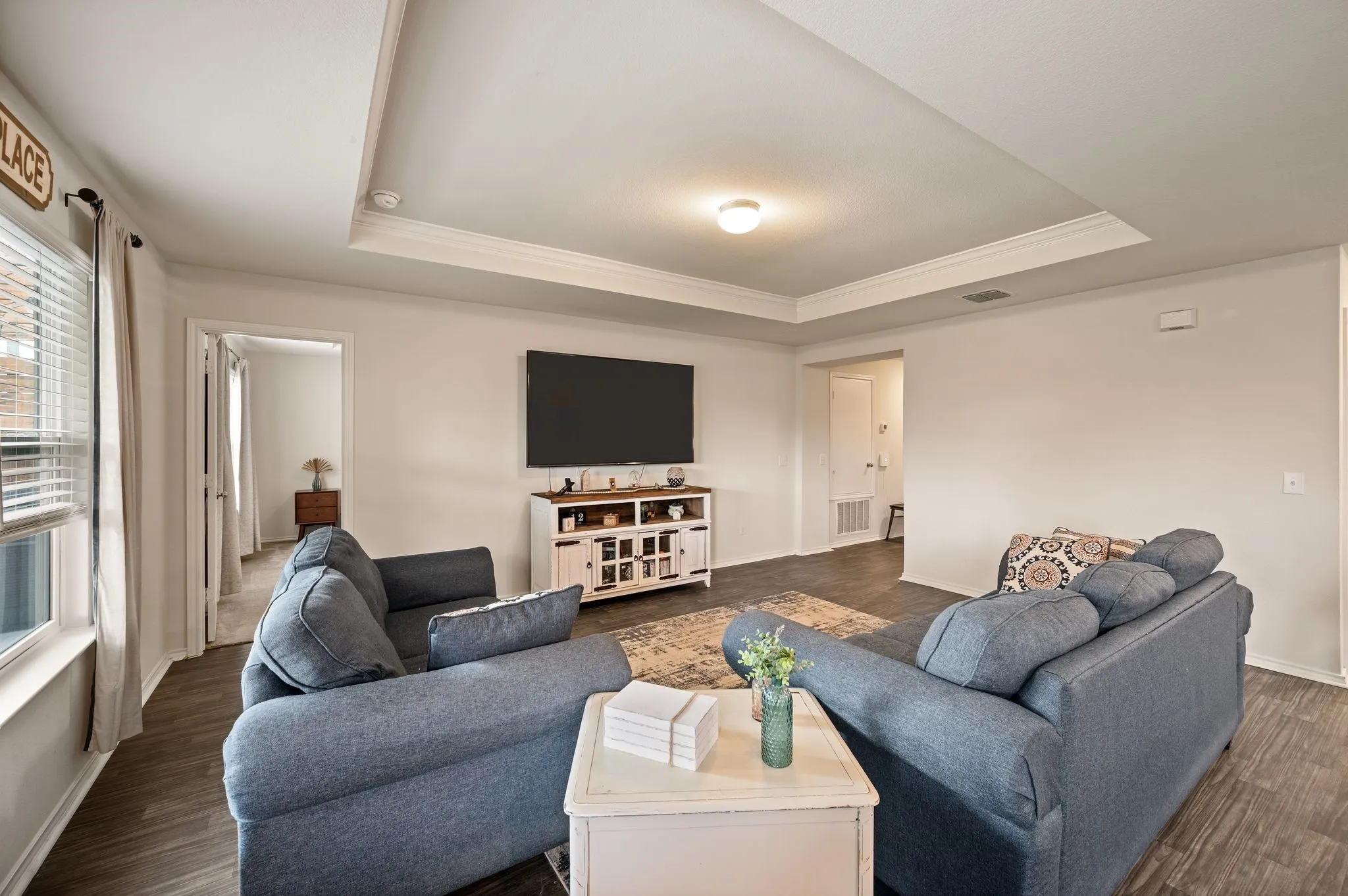 Single Family Residence For Sale in Tarrant County , 9112 Lookout Point, Fort Worth, Texas 76179, 3 Bedroom, 2 Bathroom, 2 Garage spaces, 1,431 Sqft, built in 2020, mls#21329832, Real Estate Agent in Fort Worth, Homes For Sale in Tarrant county, Homes For Sale in Fort Worth, Realtor in Fort Worth Texas, Real Estate Brokerage Independent Realty Texas, Luminita Cordes Realtor