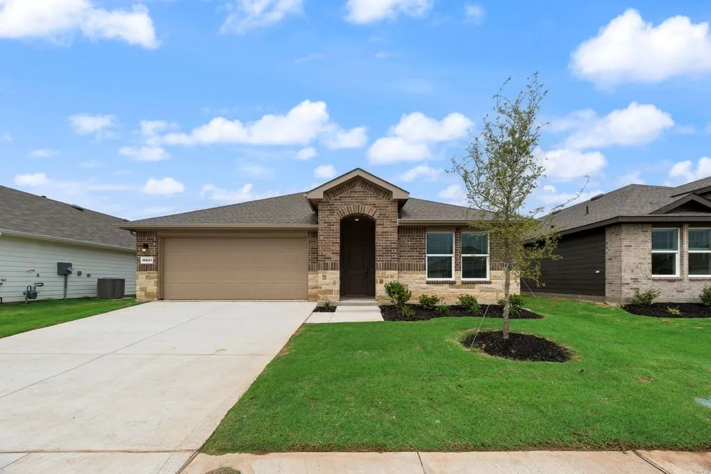 Single Family Residence For Rent in Tarrant County , 16521 Hudson Prairie Way, Fort Worth, Texas 76247, 4 Bedroom, 3 Bathroom, 2 Garage spaces, 2,044 Sqft, built in 2026, mls#21328652, Real Estate Agent in Fort Worth, Homes For Rent in Tarrant county, Homes For Rent in Fort Worth, Realtor in Fort Worth Texas, Real Estate Brokerage Independent Realty Texas, Luminita Cordes Realtor