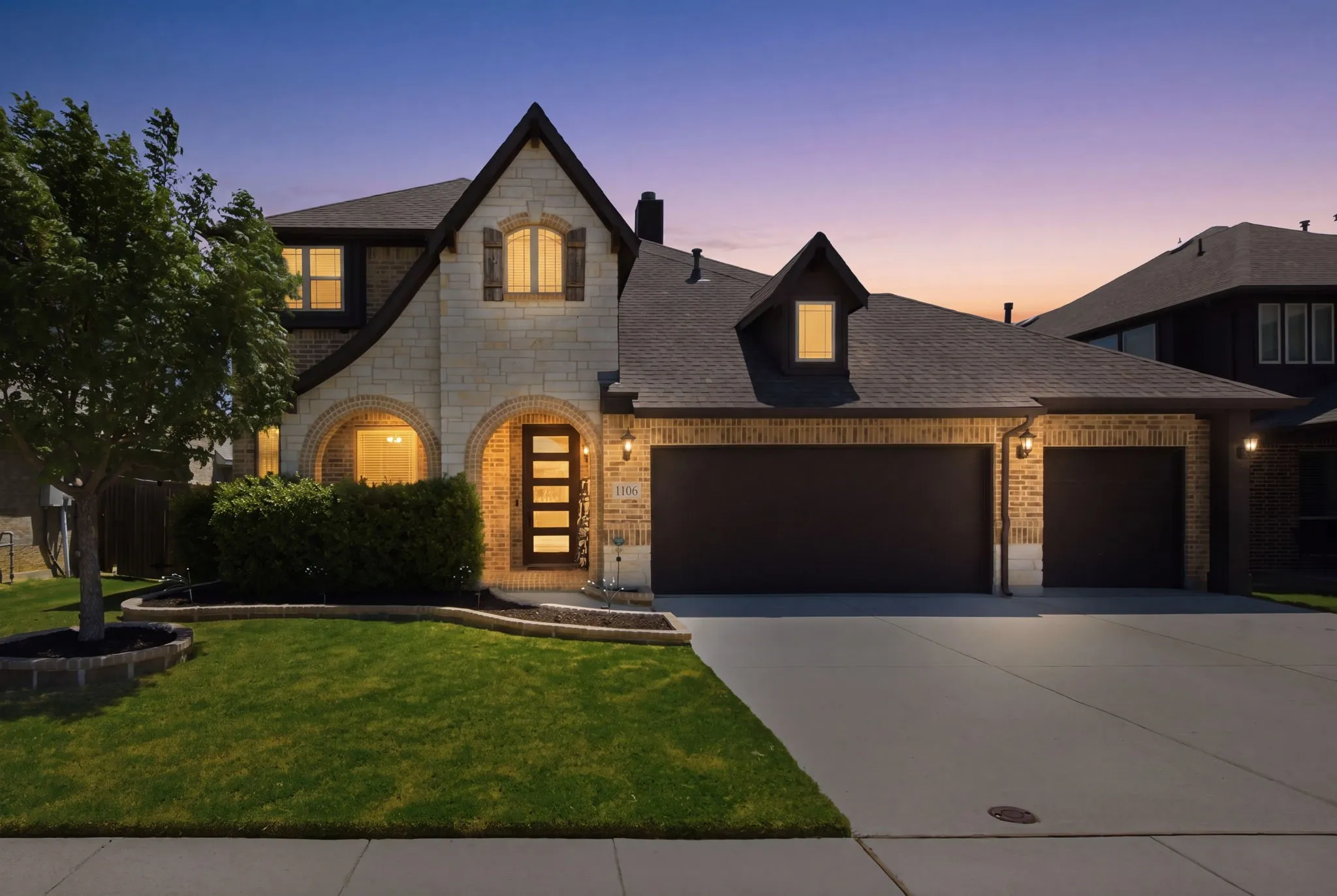 Single Family Residence For Sale in Denton County , 1106 Alderwood Drive, Justin, Texas 76247, 5 Bedroom, 4 Bathroom, 3 Garage spaces, 3,274 Sqft, built in 2019, mls#21330095, Real Estate Agent in Justin, Homes For Sale in Denton county, Homes For Sale in Justin, Realtor in Justin Texas, Real Estate Brokerage Independent Realty Texas, Luminita Cordes Realtor