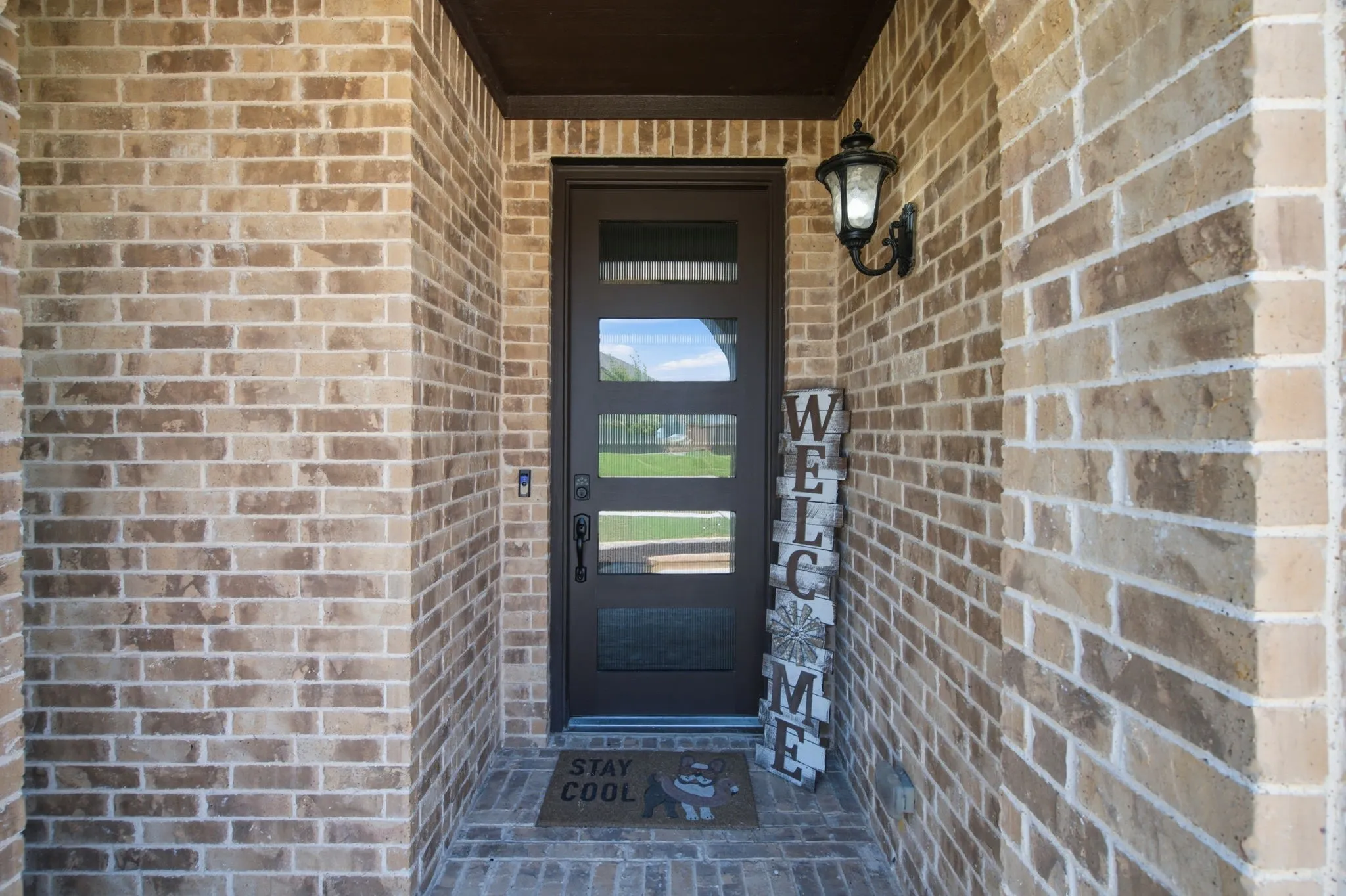 Single Family Residence For Sale in Denton County , 1106 Alderwood Drive, Justin, Texas 76247, 5 Bedroom, 4 Bathroom, 3 Garage spaces, 3,274 Sqft, built in 2019, mls#21330095, Real Estate Agent in Justin, Homes For Sale in Denton county, Homes For Sale in Justin, Realtor in Justin Texas, Real Estate Brokerage Independent Realty Texas, Luminita Cordes Realtor