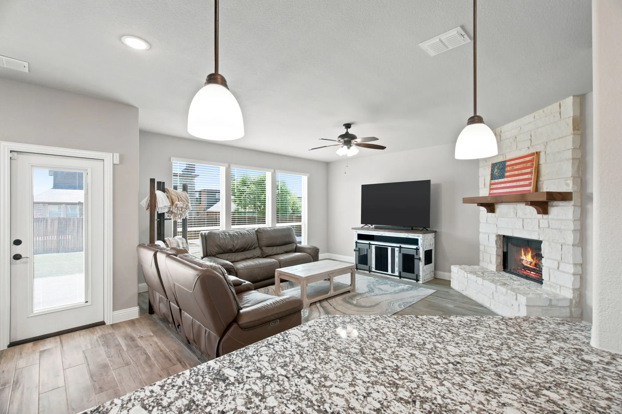 Single Family Residence For Sale in Denton County , 1106 Alderwood Drive, Justin, Texas 76247, 5 Bedroom, 4 Bathroom, 3 Garage spaces, 3,274 Sqft, built in 2019, mls#21330095, Real Estate Agent in Justin, Homes For Sale in Denton county, Homes For Sale in Justin, Realtor in Justin Texas, Real Estate Brokerage Independent Realty Texas, Luminita Cordes Realtor