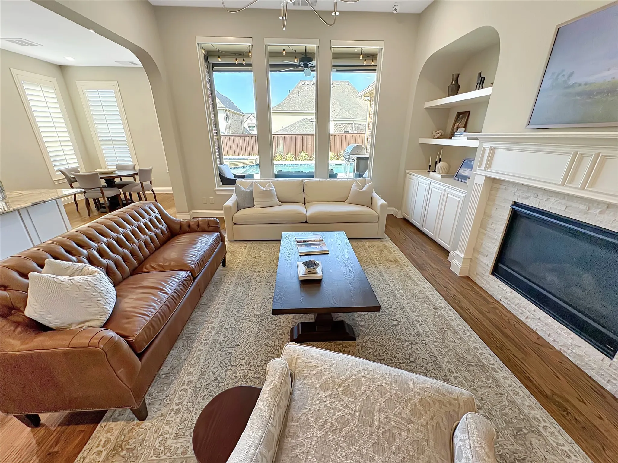 Single Family Residence For Sale in Denton County , 2251 Kennedy Drive, Frisco, Texas 75034, 3 Bedroom, 3 Bathroom, 2 Garage spaces, 2,356 Sqft, built in 2014, mls#21330312, Real Estate Agent in Frisco, Homes For Sale in Denton county, Homes For Sale in Frisco, Realtor in Frisco Texas, Real Estate Brokerage Independent Realty Texas, Luminita Cordes Realtor