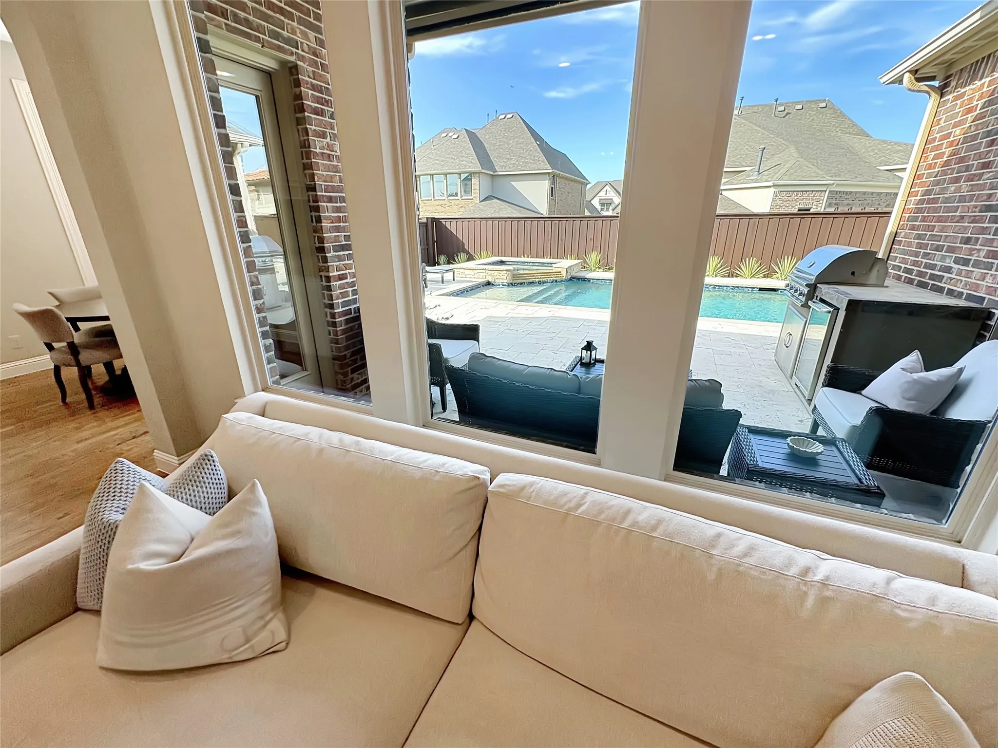 Single Family Residence For Sale in Denton County , 2251 Kennedy Drive, Frisco, Texas 75034, 3 Bedroom, 3 Bathroom, 2 Garage spaces, 2,356 Sqft, built in 2014, mls#21330312, Real Estate Agent in Frisco, Homes For Sale in Denton county, Homes For Sale in Frisco, Realtor in Frisco Texas, Real Estate Brokerage Independent Realty Texas, Luminita Cordes Realtor