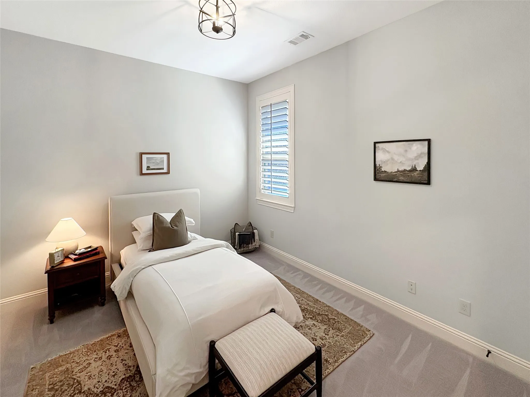 Single Family Residence For Sale in Denton County , 2251 Kennedy Drive, Frisco, Texas 75034, 3 Bedroom, 3 Bathroom, 2 Garage spaces, 2,356 Sqft, built in 2014, mls#21330312, Real Estate Agent in Frisco, Homes For Sale in Denton county, Homes For Sale in Frisco, Realtor in Frisco Texas, Real Estate Brokerage Independent Realty Texas, Luminita Cordes Realtor