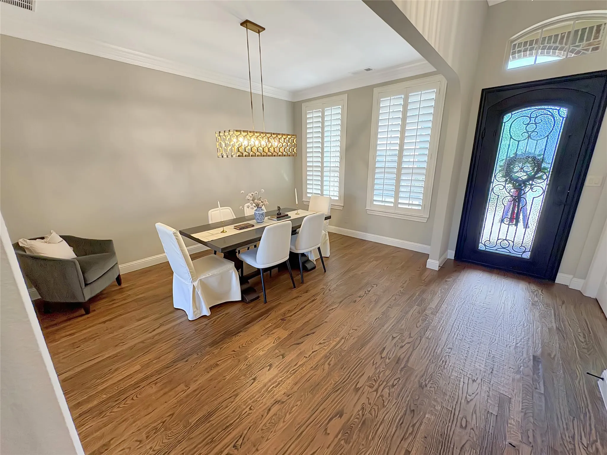 Single Family Residence For Sale in Denton County , 2251 Kennedy Drive, Frisco, Texas 75034, 3 Bedroom, 3 Bathroom, 2 Garage spaces, 2,356 Sqft, built in 2014, mls#21330312, Real Estate Agent in Frisco, Homes For Sale in Denton county, Homes For Sale in Frisco, Realtor in Frisco Texas, Real Estate Brokerage Independent Realty Texas, Luminita Cordes Realtor