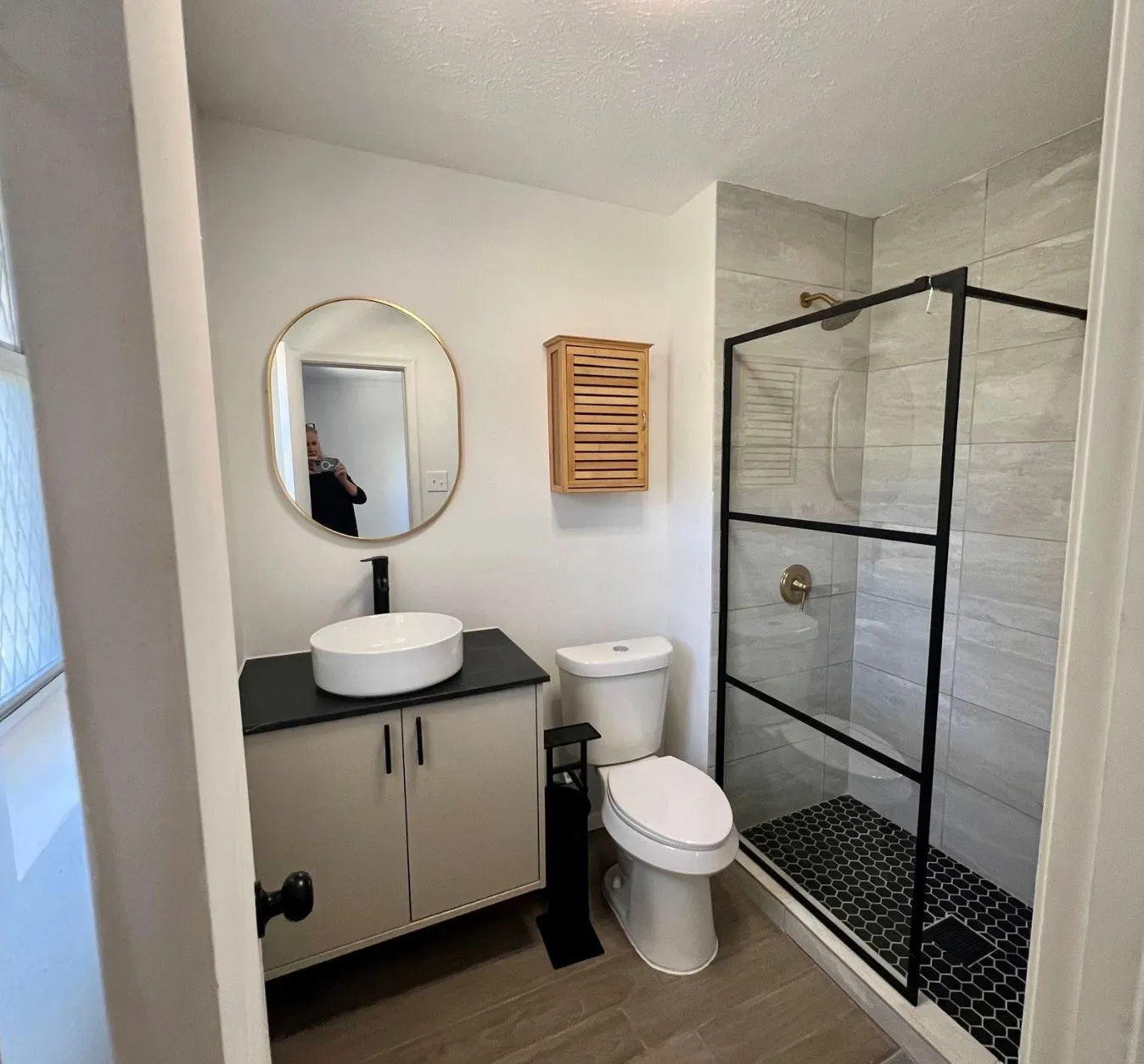 Duplex For Rent in Dallas County , 7412 Walling Lane, Dallas, Texas 75231, 2 Bedroom, 2 Bathroom, 1 Garage spaces, 1,348 Sqft, built in 1964, mls#21330545, Real Estate Agent in Dallas, Homes For Rent in Dallas county, Homes For Rent in Dallas, Realtor in Dallas Texas, Real Estate Brokerage Independent Realty Texas, Luminita Cordes Realtor