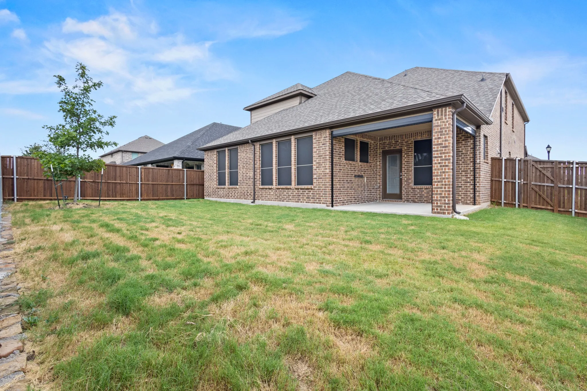 Single Family Residence For Sale in Ellis County , 652 Congressional Avenue, Red Oak, Texas 75154, 5 Bedroom, 4 Bathroom, 2 Garage spaces, 3,586 Sqft, built in 2022, mls#21331363, Real Estate Agent in Red Oak, Homes For Sale in Ellis county, Homes For Sale in Red Oak, Realtor in Red Oak Texas, Real Estate Brokerage Independent Realty Texas, Luminita Cordes Realtor
