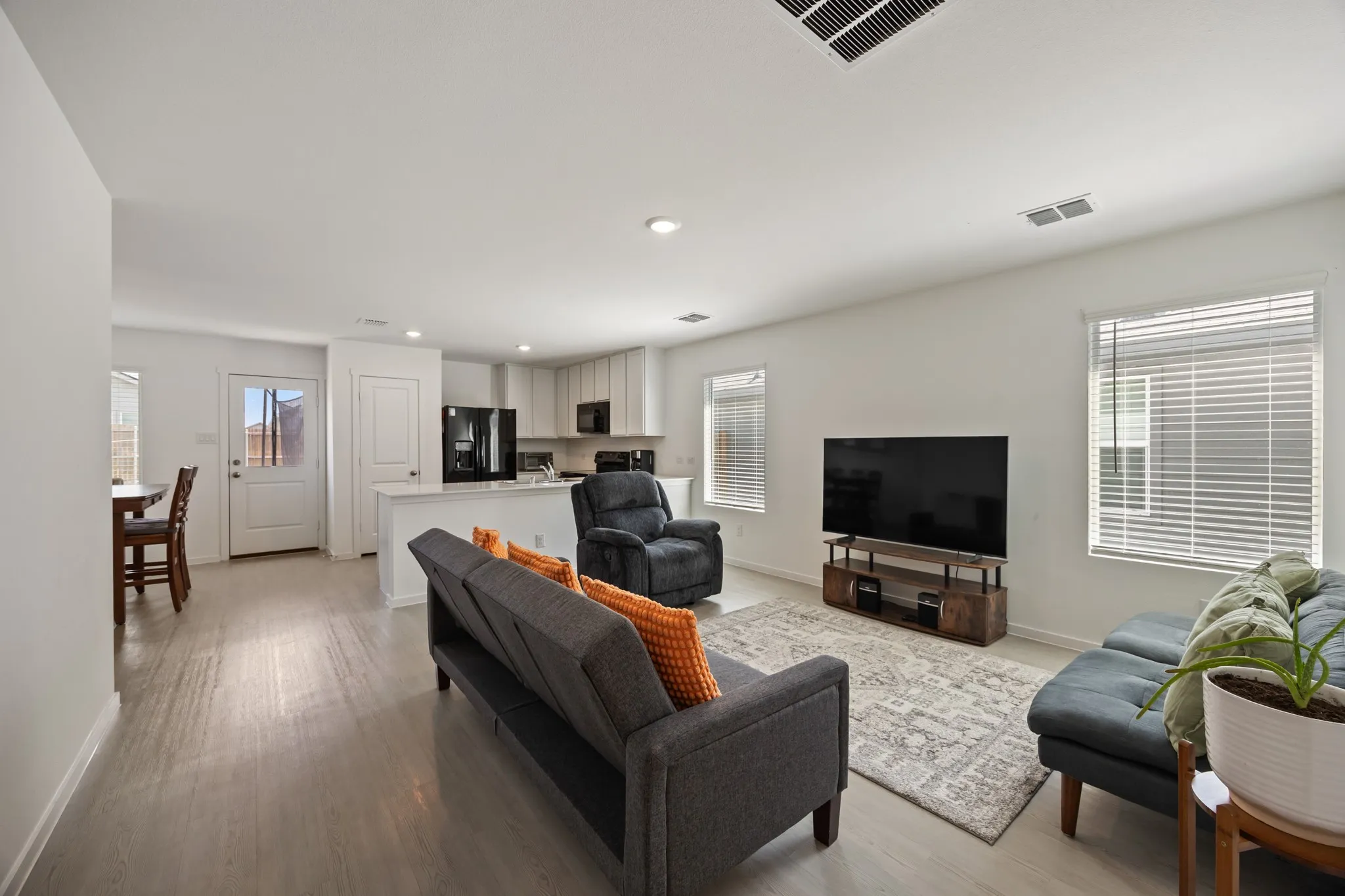 Single Family Residence For Rent in Collin County , 520 Waymaker Way, Princeton, Texas 75407, 3 Bedrooms, 2 Bathrooms, 2 Garage spaces, 1,260 Sqft, built in 2025, Price $1,700, mls#21330266, Real Estate Agent in Princeton, Homes For Rent in Collin county, Homes For Rent in Princeton, Realtor in Princeton Texas, Real Estate Brokerage Independent Realty Texas, Luminita Cordes Realtor
