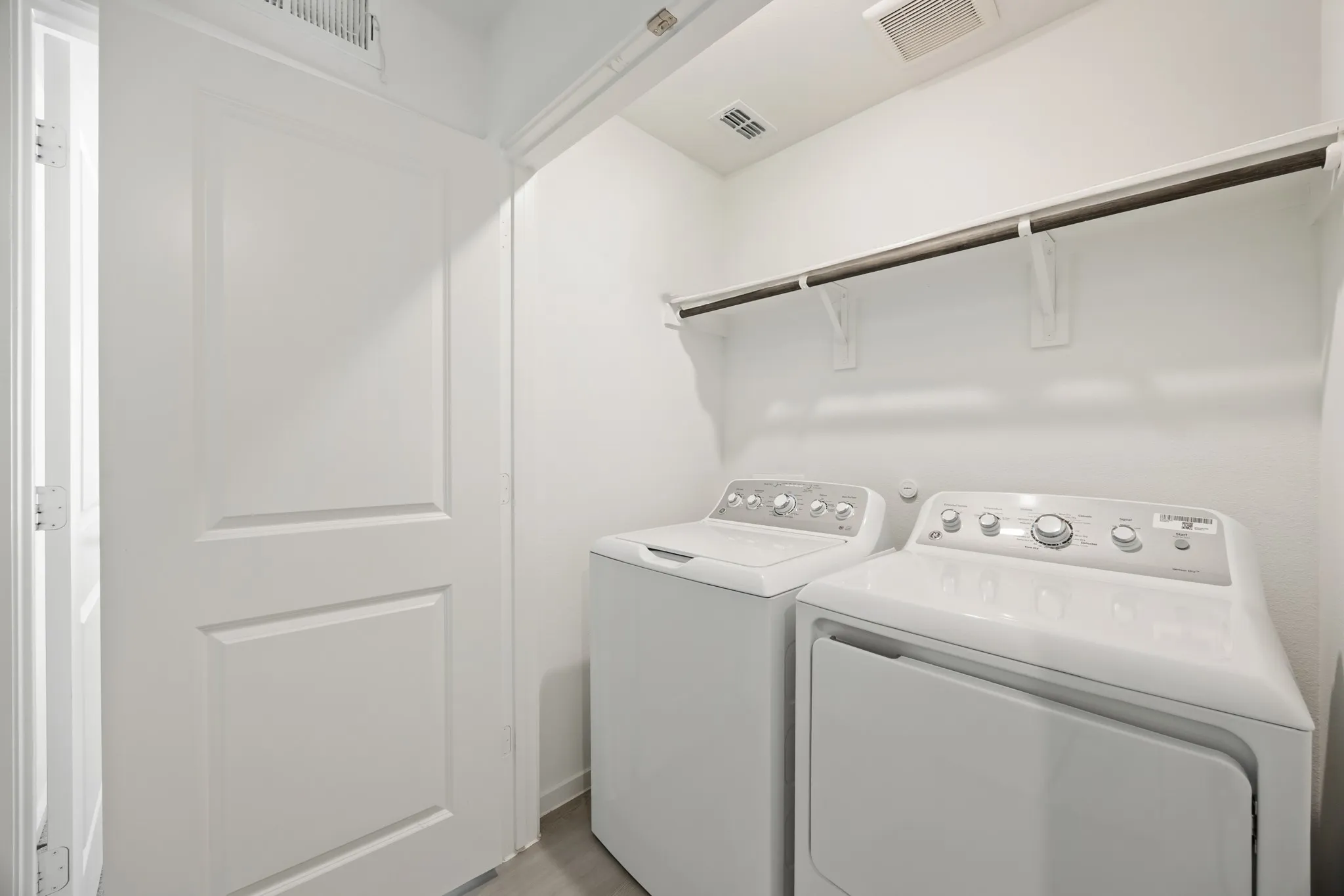 Single Family Residence For Rent in Collin County , 520 Waymaker Way, Princeton, Texas 75407, 3 Bedrooms, 2 Bathrooms, 2 Garage spaces, 1,260 Sqft, built in 2025, Price $1,700, mls#21330266, Real Estate Agent in Princeton, Homes For Rent in Collin county, Homes For Rent in Princeton, Realtor in Princeton Texas, Real Estate Brokerage Independent Realty Texas, Luminita Cordes Realtor