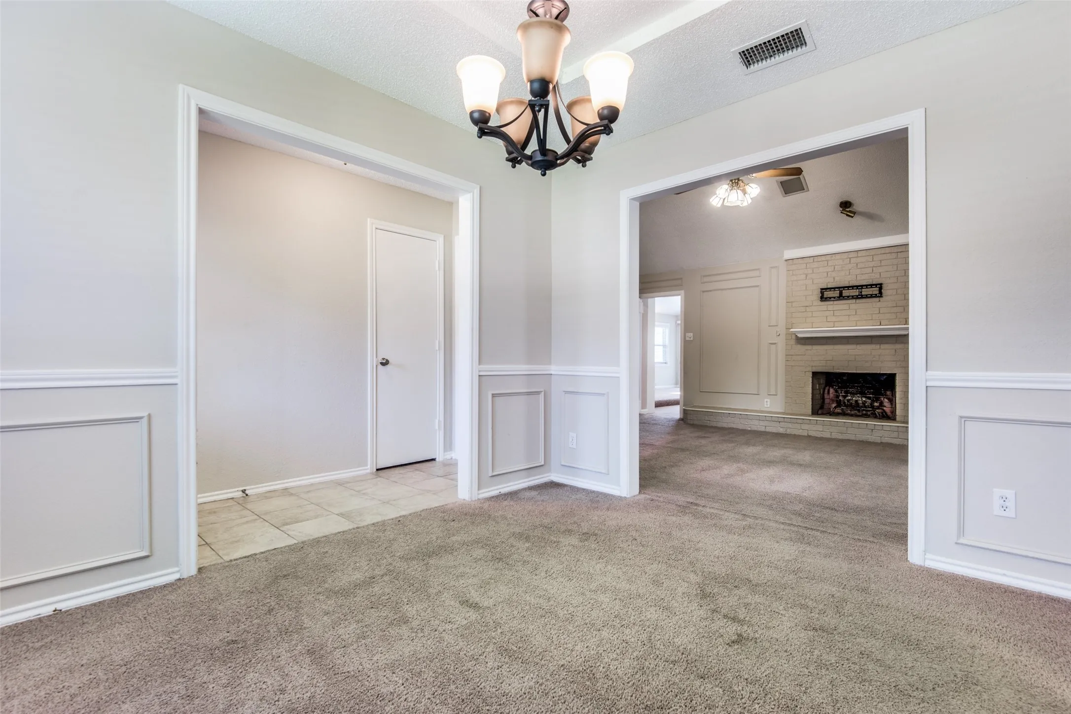 Single Family Residence For Rent in Dallas County , 310 Barclay Avenue, Coppell, Texas 75019, 3 Bedroom, 2 Bathroom, 2 Garage spaces, 1,829 Sqft, built in 1985, mls#21321383, Real Estate Agent in Coppell, Homes For Rent in Dallas county, Homes For Rent in Coppell, Realtor in Coppell Texas, Real Estate Brokerage Independent Realty Texas, Luminita Cordes Realtor