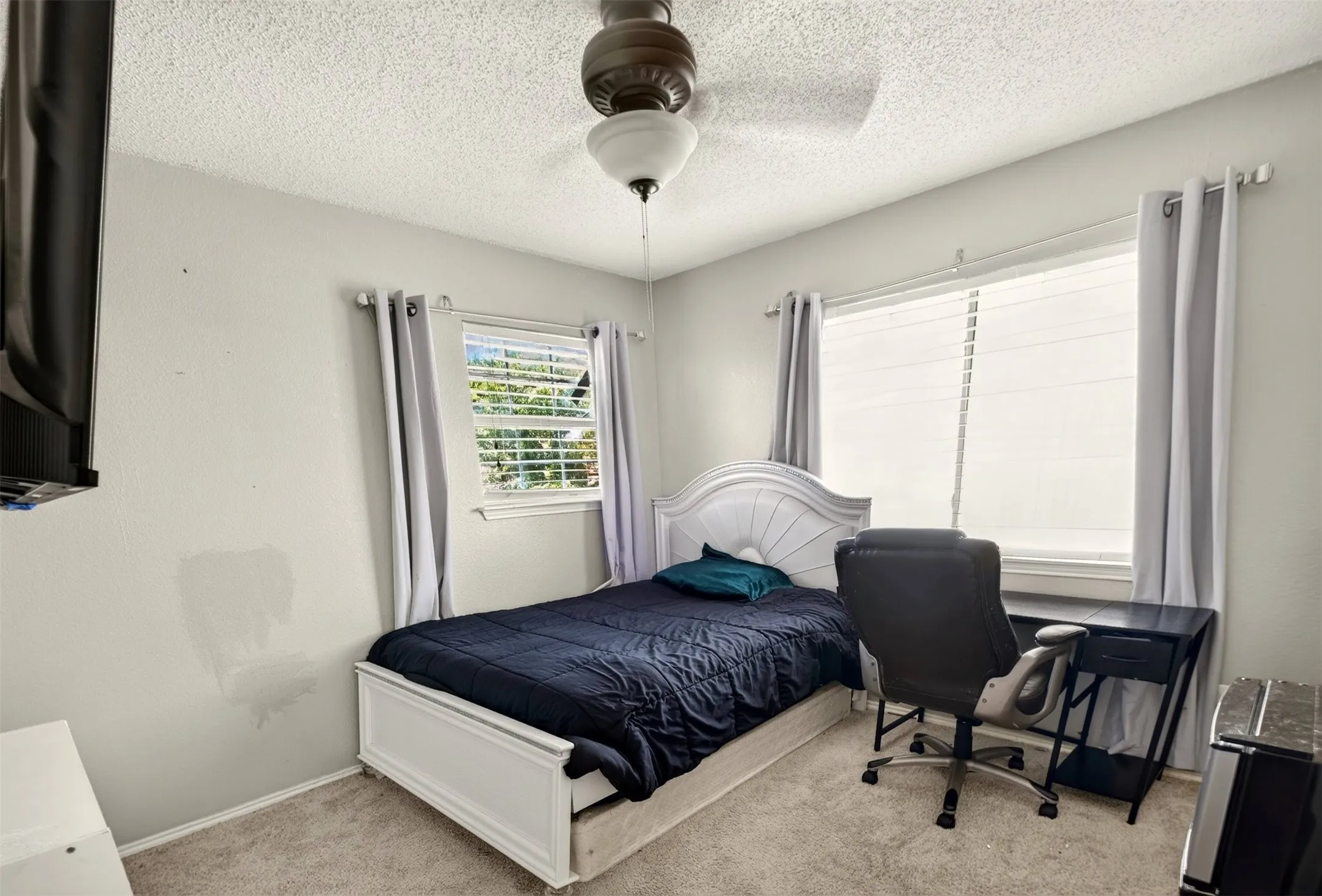 Single Family Residence For Sale in Denton County , 2272 Bresee Drive, Carrollton, Texas 75010, 4 Bedroom, 3 Bathroom, 2 Garage spaces, 2,125 Sqft, built in 1997, mls#21330998, Real Estate Agent in Carrollton, Homes For Sale in Denton county, Homes For Sale in Carrollton, Realtor in Carrollton Texas, Real Estate Brokerage Independent Realty Texas, Luminita Cordes Realtor