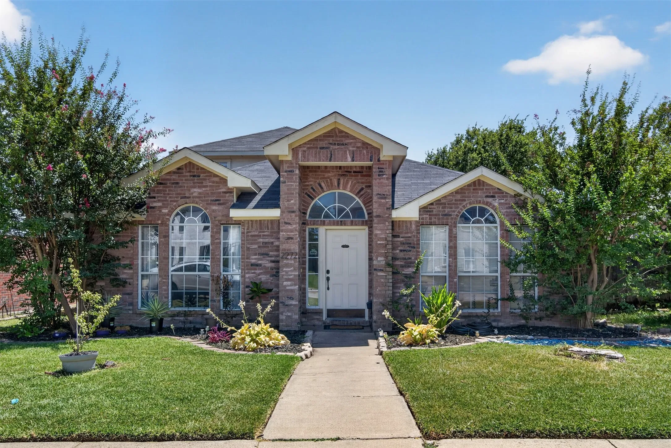 Single Family Residence For Sale