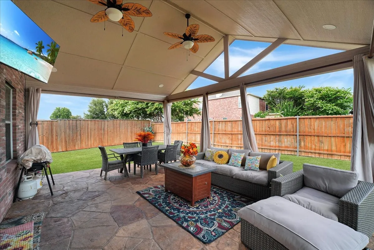 Single Family Residence For Sale in Collin County , 1506 Millbrook Lane, Wylie, Texas 75098, 4 Bedroom, 3 Bathroom, 2 Garage spaces, 2,600 Sqft, built in 2003, mls#21330502, Real Estate Agent in Wylie, Homes For Sale in Collin county, Homes For Sale in Wylie, Realtor in Wylie Texas, Real Estate Brokerage Independent Realty Texas, Luminita Cordes Realtor
