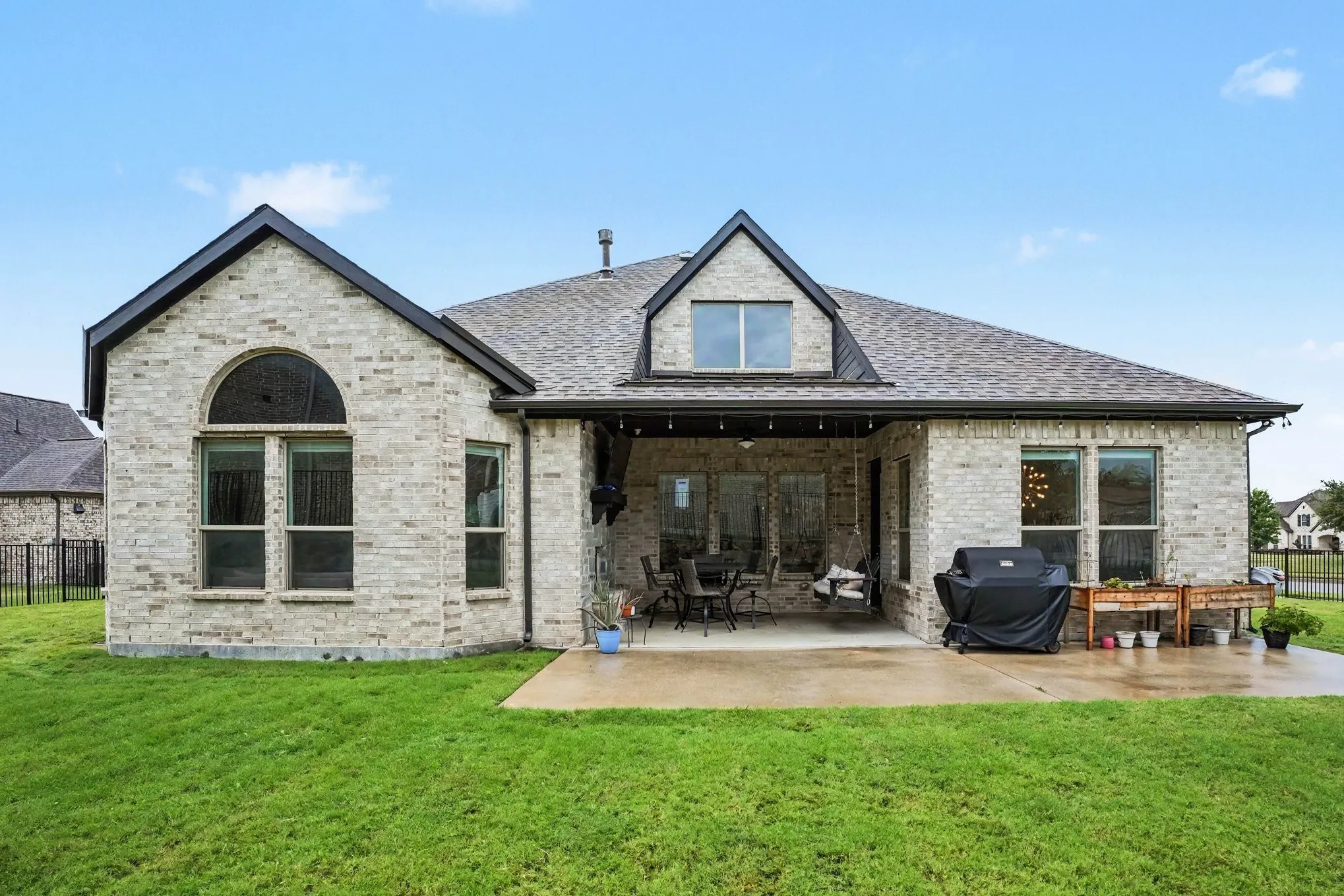 Single Family Residence For Sale in Rockwall County , 2146 Zurek Lane, Heath, Texas 75126, 4 Bedroom, 4 Bathroom, 3 Garage spaces, 3,575 Sqft, built in 2021, mls#21329933, Real Estate Agent in Heath, Homes For Sale in Rockwall county, Homes For Sale in Heath, Realtor in Heath Texas, Real Estate Brokerage Independent Realty Texas, Luminita Cordes Realtor