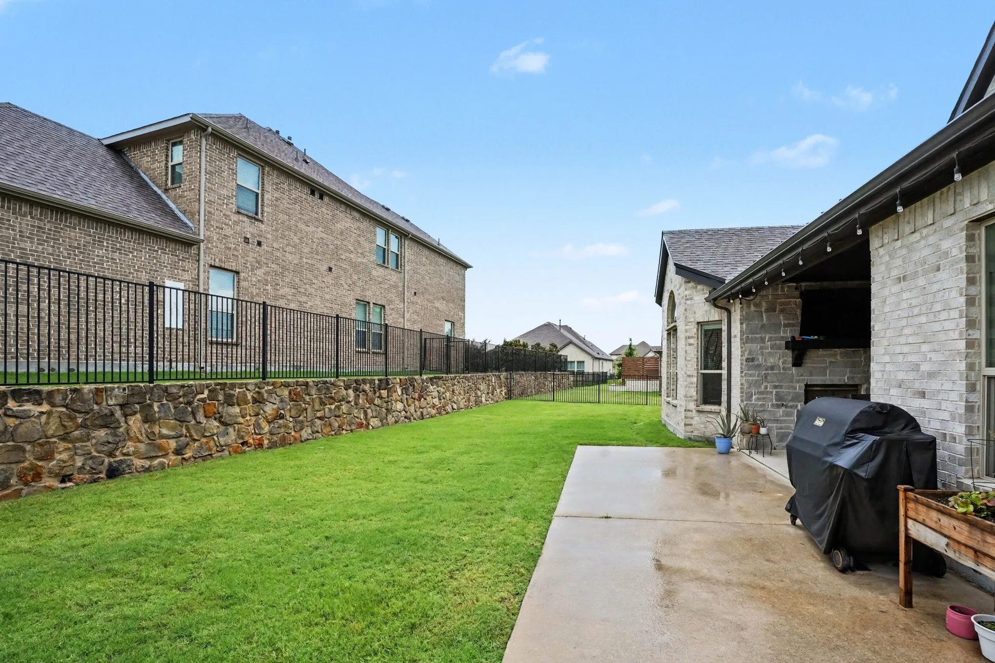 Single Family Residence For Sale in Rockwall County , 2146 Zurek Lane, Heath, Texas 75126, 4 Bedroom, 4 Bathroom, 3 Garage spaces, 3,575 Sqft, built in 2021, mls#21329933, Real Estate Agent in Heath, Homes For Sale in Rockwall county, Homes For Sale in Heath, Realtor in Heath Texas, Real Estate Brokerage Independent Realty Texas, Luminita Cordes Realtor