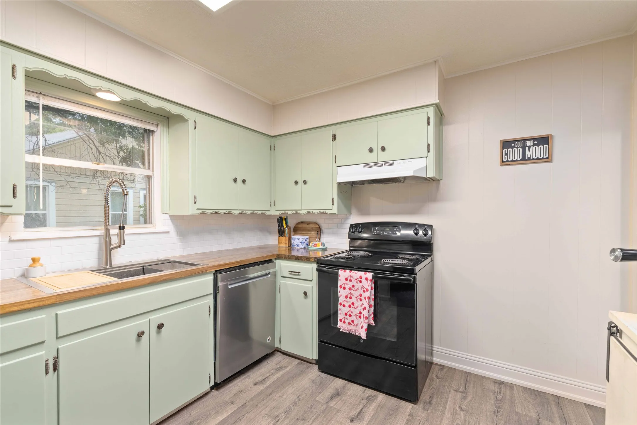 Newly installed kitchen countertops and trendy sink