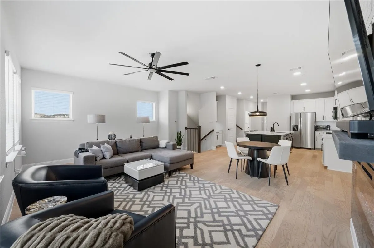 Townhouse For Sale in Dallas County , 7937 Bayside Drive, Rowlett, Texas 75088, 3 Bedroom, 4 Bathroom, 2 Garage spaces, 2,241 Sqft, built in 2024, mls#21331237, Real Estate Agent in Rowlett, Homes For Sale in Dallas county, Homes For Sale in Rowlett, Realtor in Rowlett Texas, Real Estate Brokerage Independent Realty Texas, Luminita Cordes Realtor