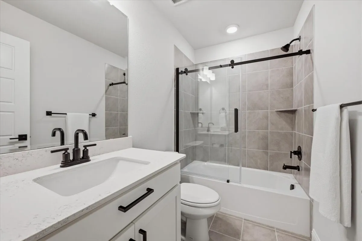 Townhouse For Sale in Dallas County , 7937 Bayside Drive, Rowlett, Texas 75088, 3 Bedroom, 4 Bathroom, 2 Garage spaces, 2,241 Sqft, built in 2024, mls#21331237, Real Estate Agent in Rowlett, Homes For Sale in Dallas county, Homes For Sale in Rowlett, Realtor in Rowlett Texas, Real Estate Brokerage Independent Realty Texas, Luminita Cordes Realtor