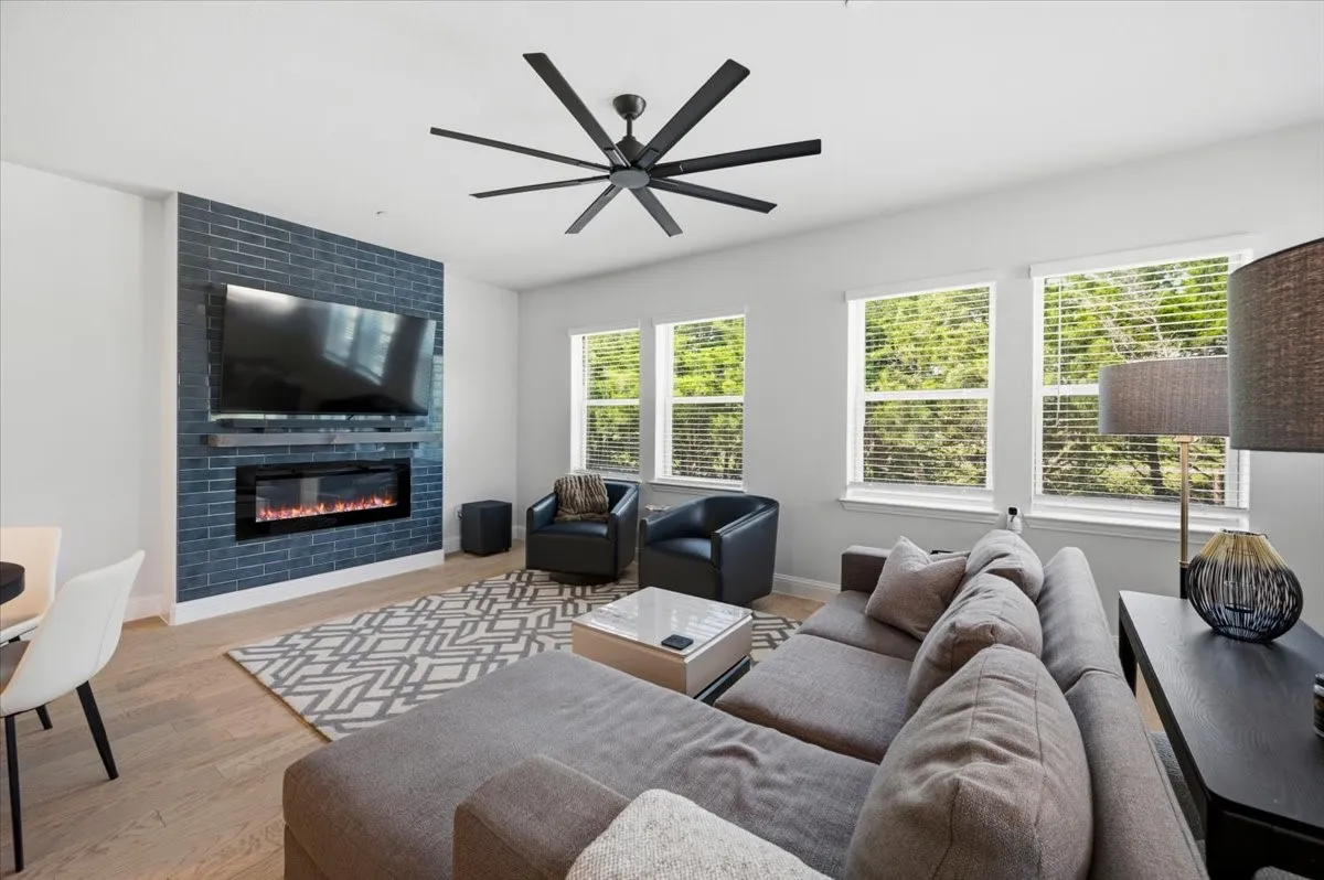 Townhouse For Sale in Dallas County , 7937 Bayside Drive, Rowlett, Texas 75088, 3 Bedroom, 4 Bathroom, 2 Garage spaces, 2,241 Sqft, built in 2024, mls#21331237, Real Estate Agent in Rowlett, Homes For Sale in Dallas county, Homes For Sale in Rowlett, Realtor in Rowlett Texas, Real Estate Brokerage Independent Realty Texas, Luminita Cordes Realtor