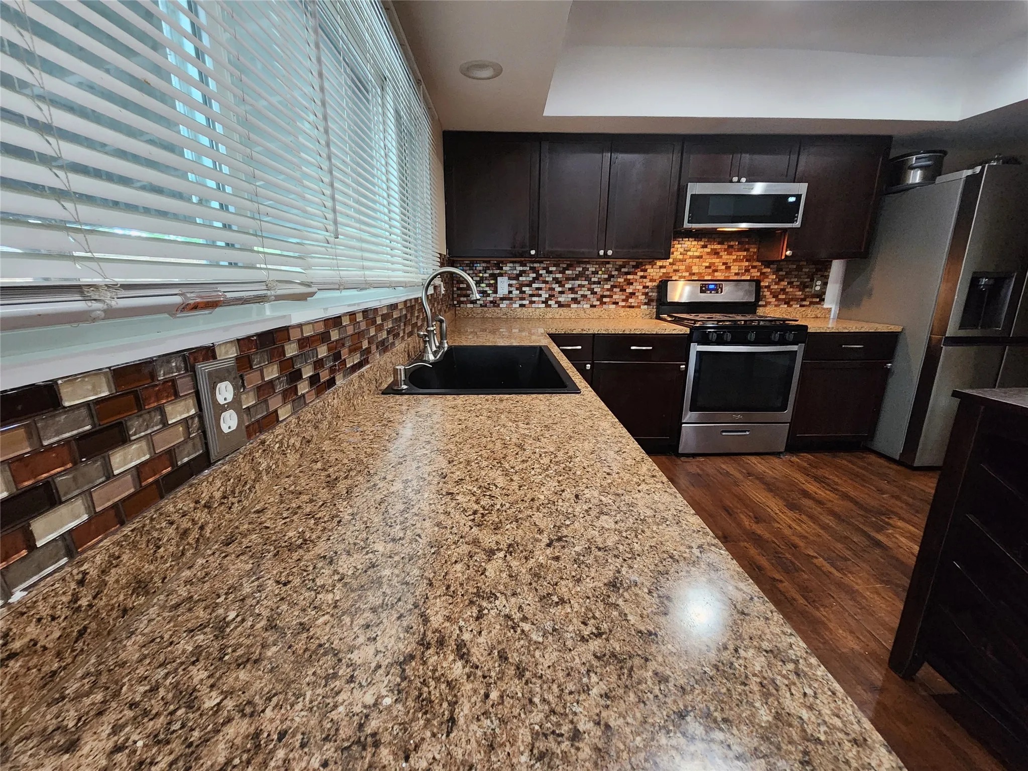 Single Family Residence For Sale in Collin County , 2109 Overglen Drive, Plano, Texas 75074, 3 Bedroom, 2 Bathroom, 2 Garage spaces, 1,956 Sqft, built in 1971, mls#21331078, Real Estate Agent in Plano, Homes For Sale in Collin county, Homes For Sale in Plano, Realtor in Plano Texas, Real Estate Brokerage Independent Realty Texas, Luminita Cordes Realtor