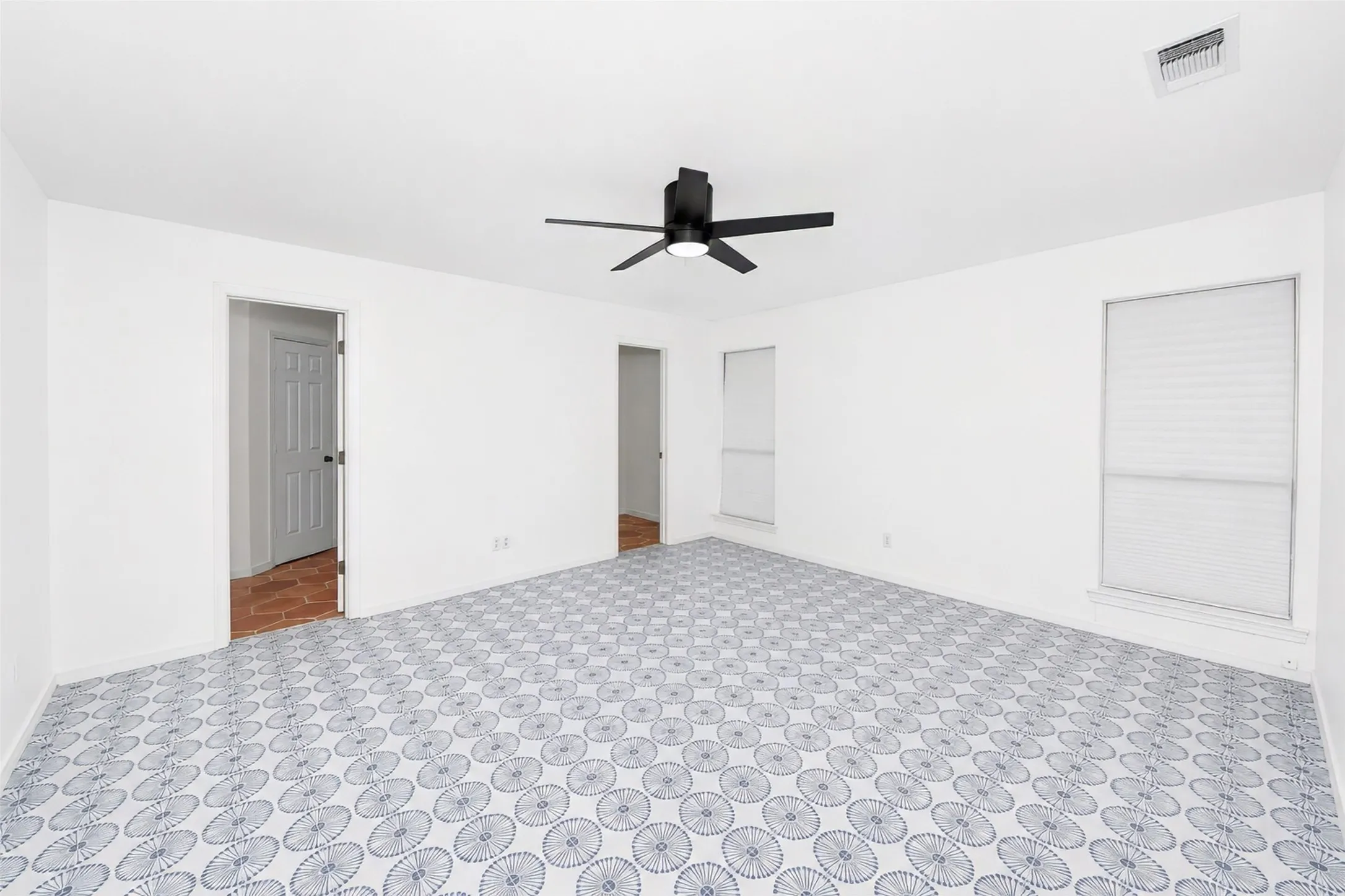 Primary Bedroom 15'9" x 13'7"